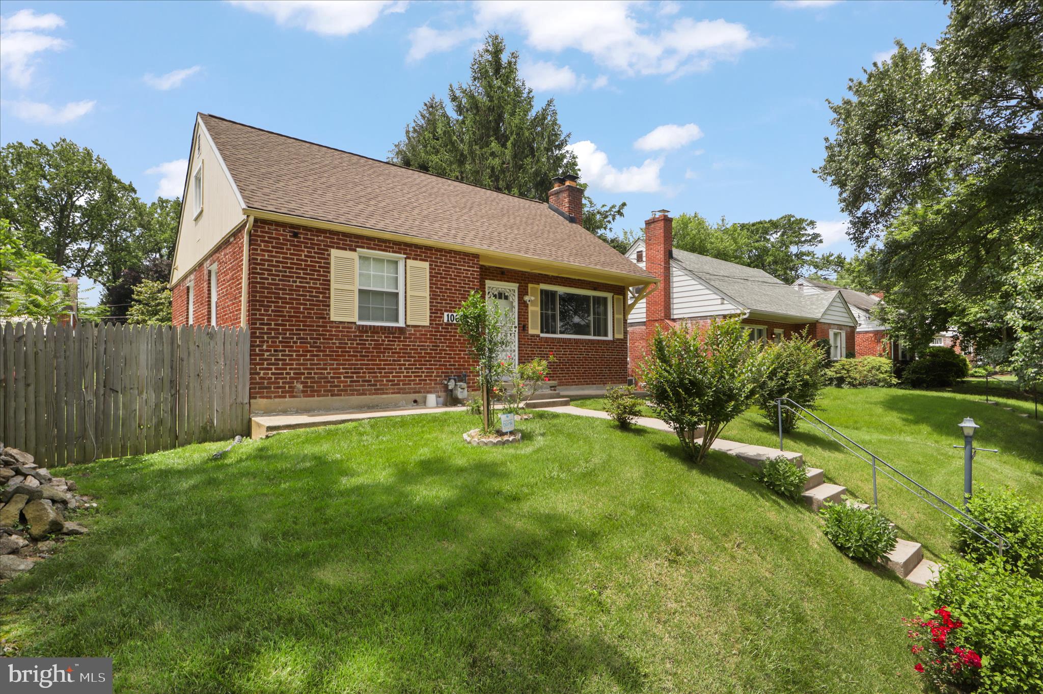 NORTHWOOD VILLAGE - Residential