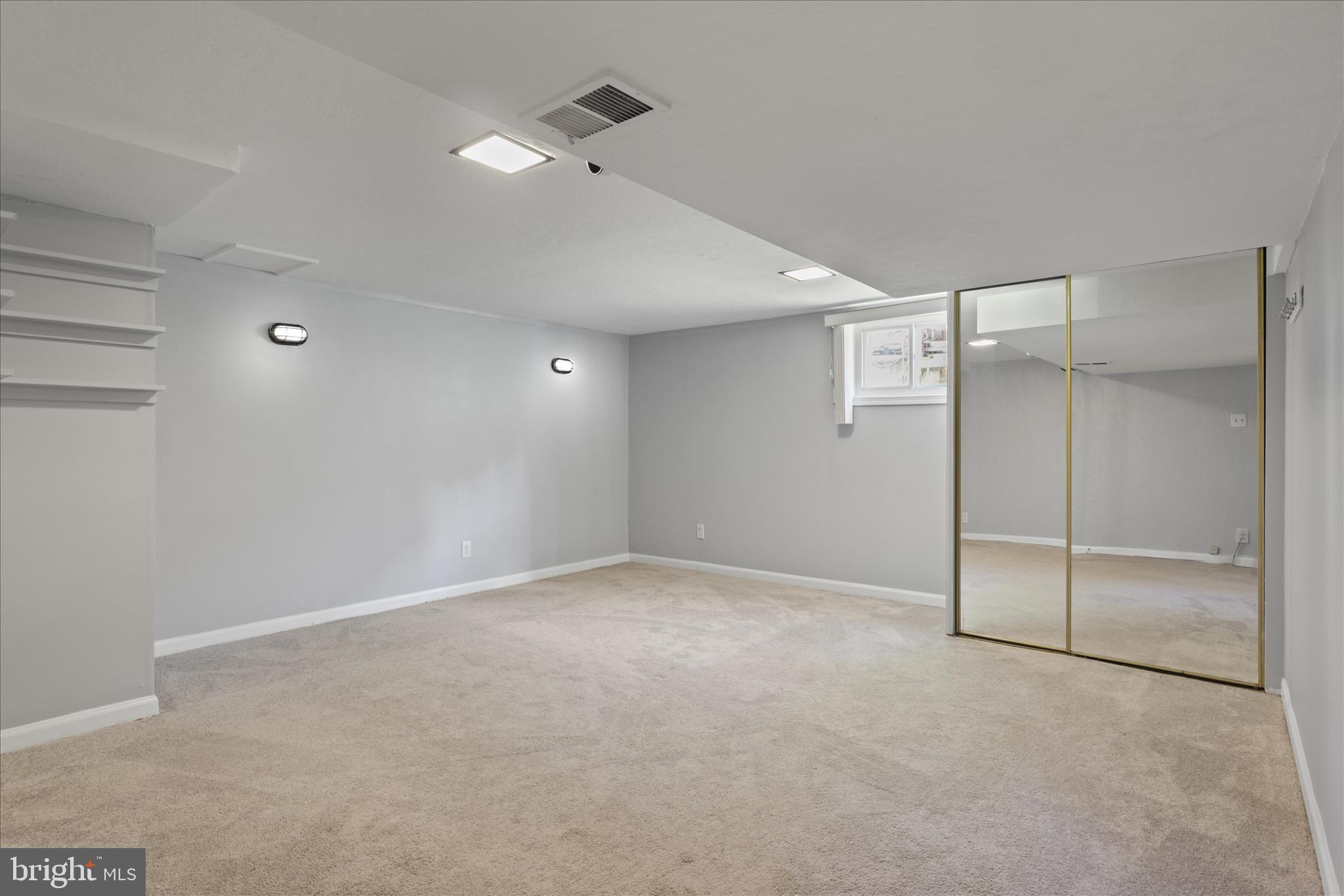 NORTHWOOD VILLAGE - Residential