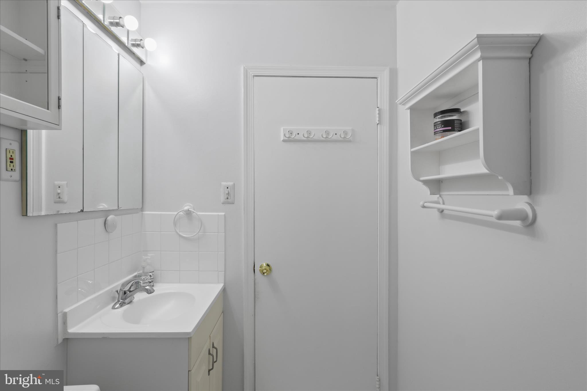 NORTHWOOD VILLAGE - Residential