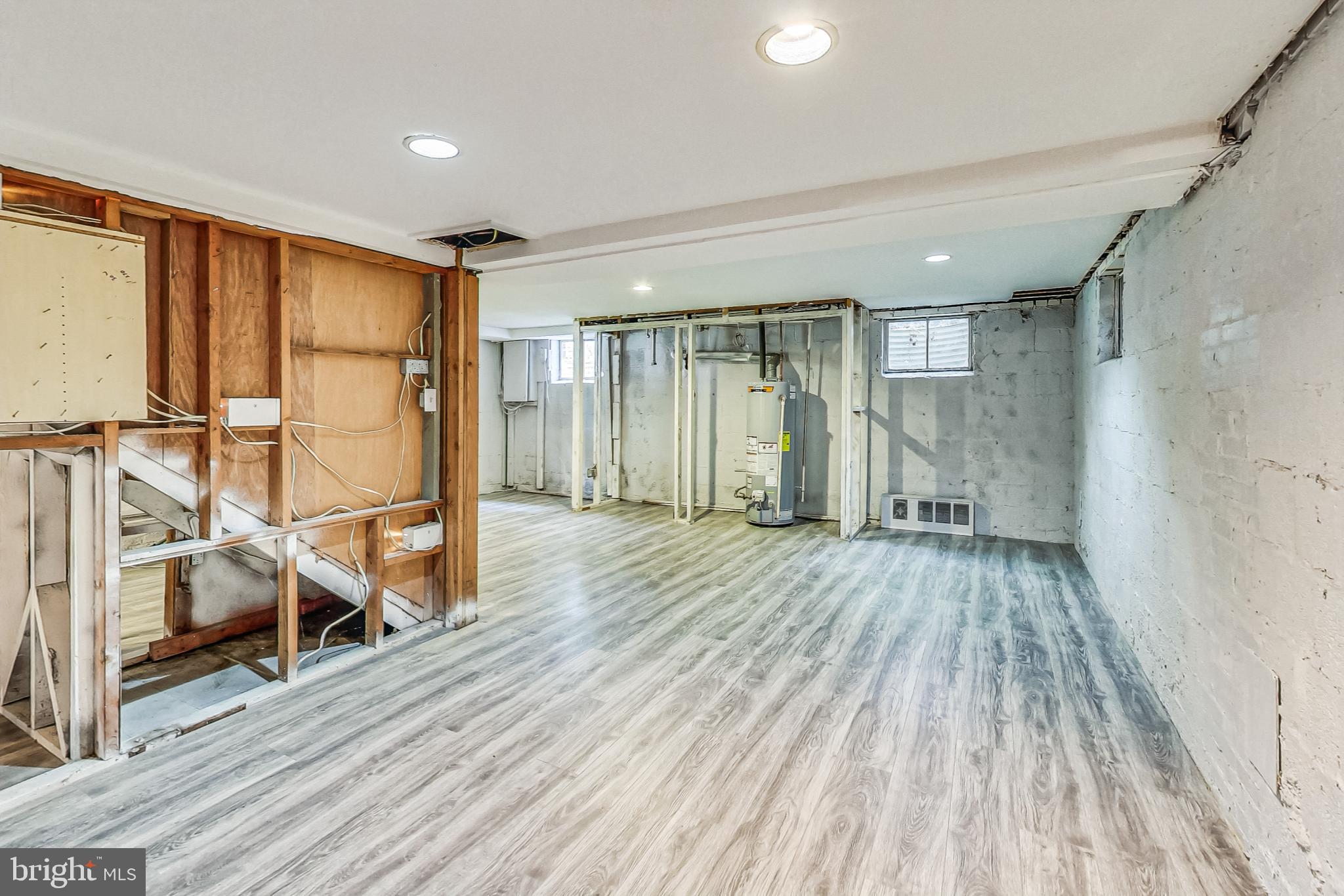 NORTH HILLS - Residential