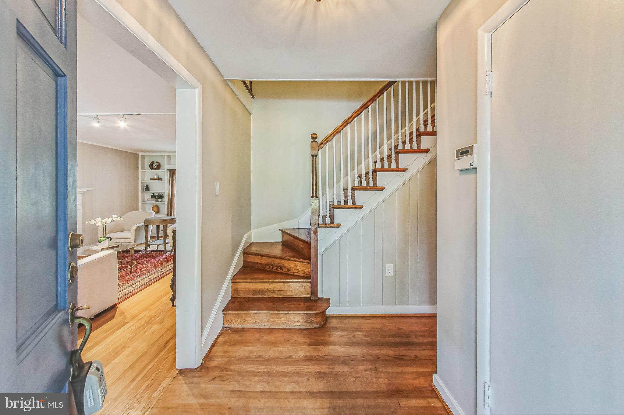 NORTH HILLS - Residential