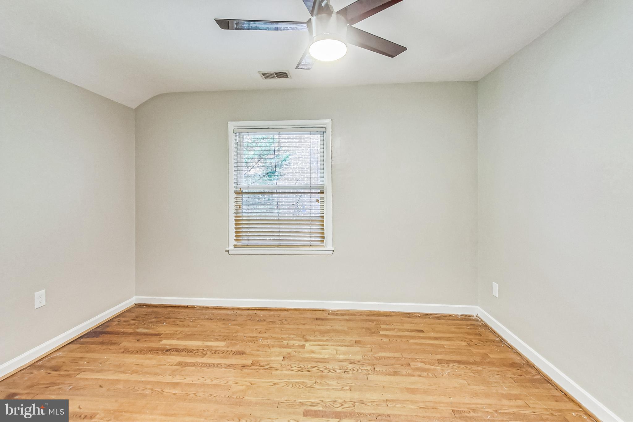 NORTH HILLS - Residential