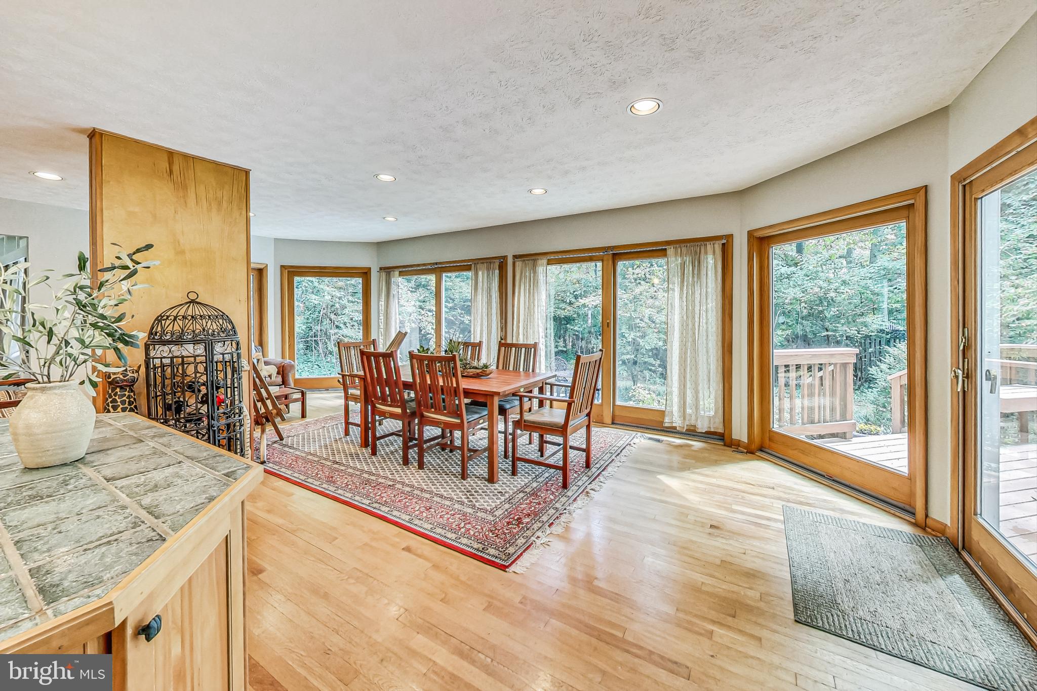 NORTH HILLS - Residential