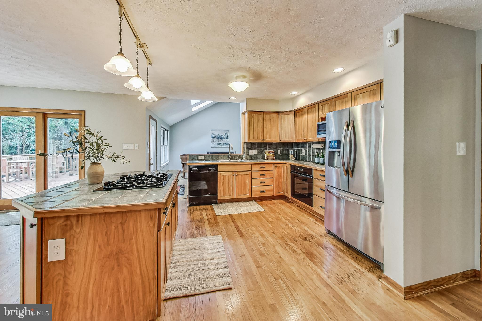 NORTH HILLS - Residential