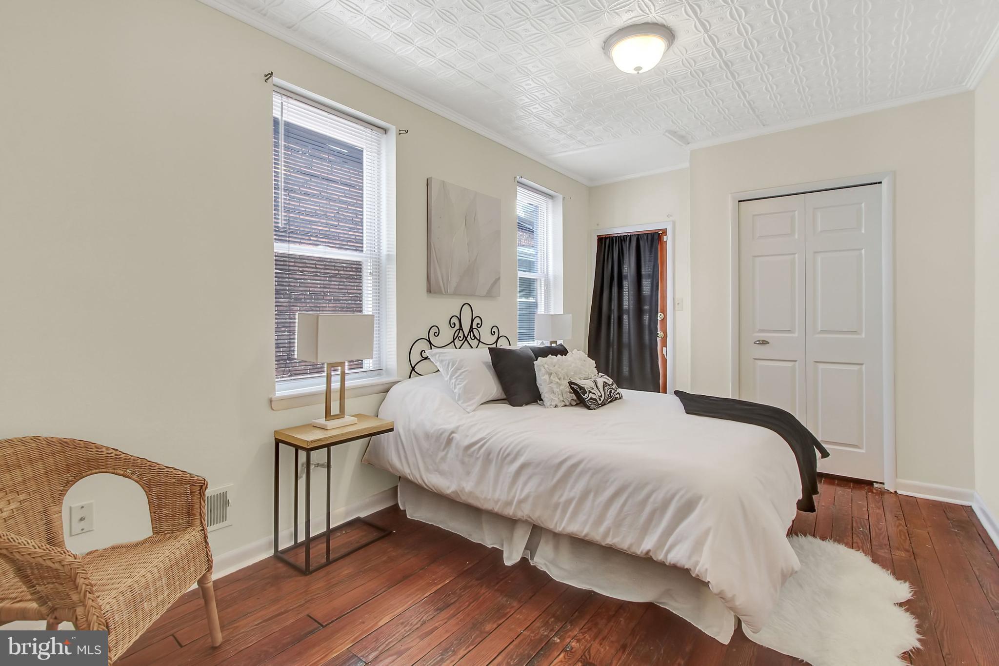 FEDERAL HILL HISTORIC DISTRICT - Residential Lease