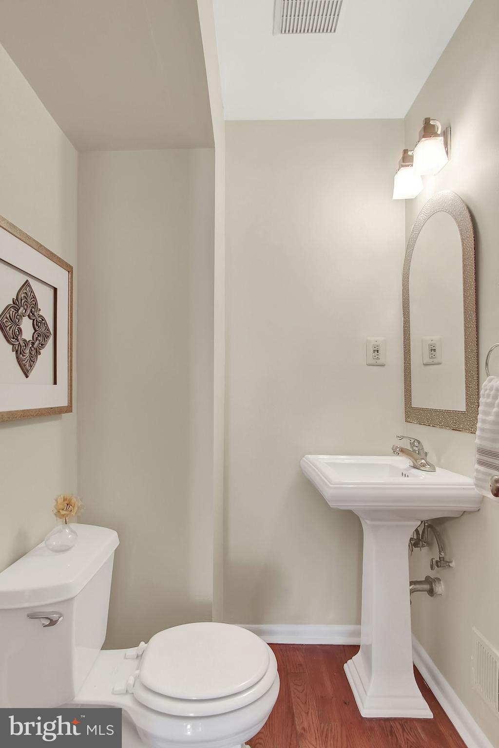 FEDERAL HILL HISTORIC DISTRICT - Residential Lease