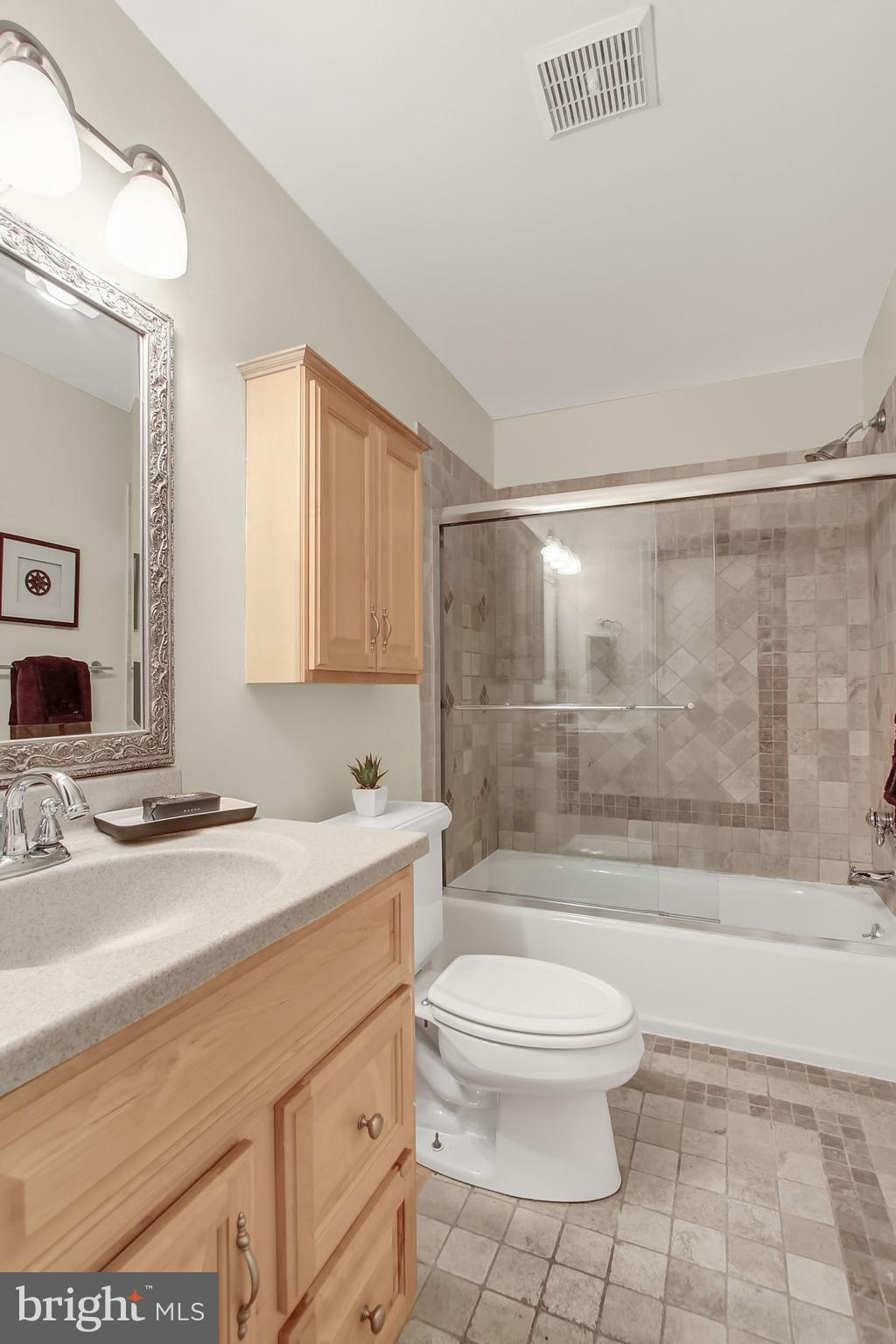 FEDERAL HILL HISTORIC DISTRICT - Residential Lease