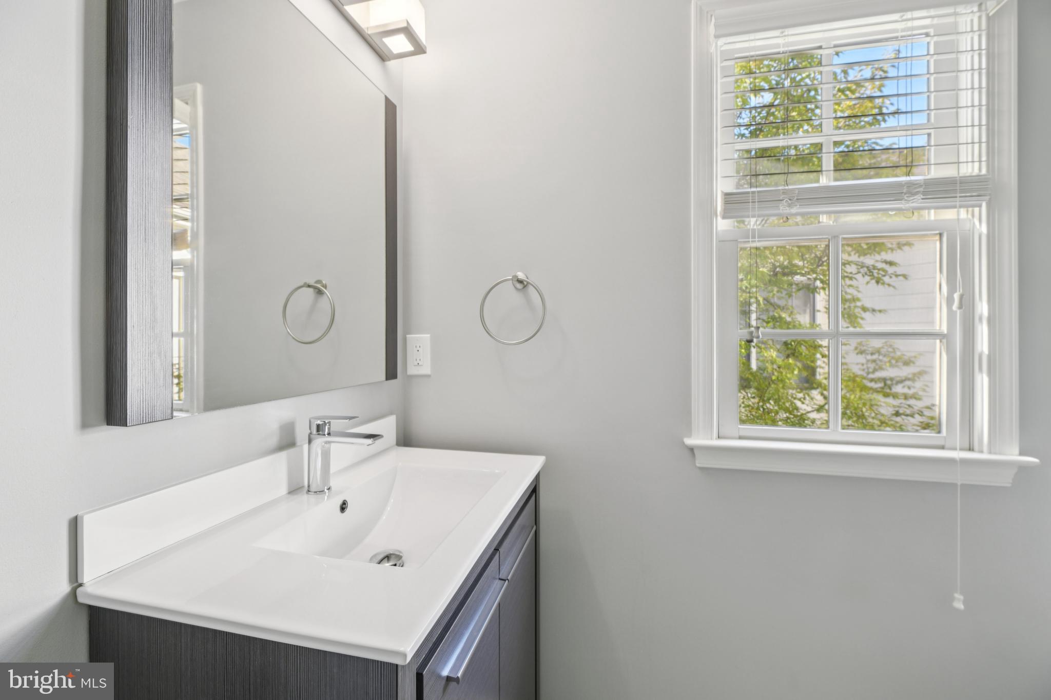 FALLSGROVE - Residential