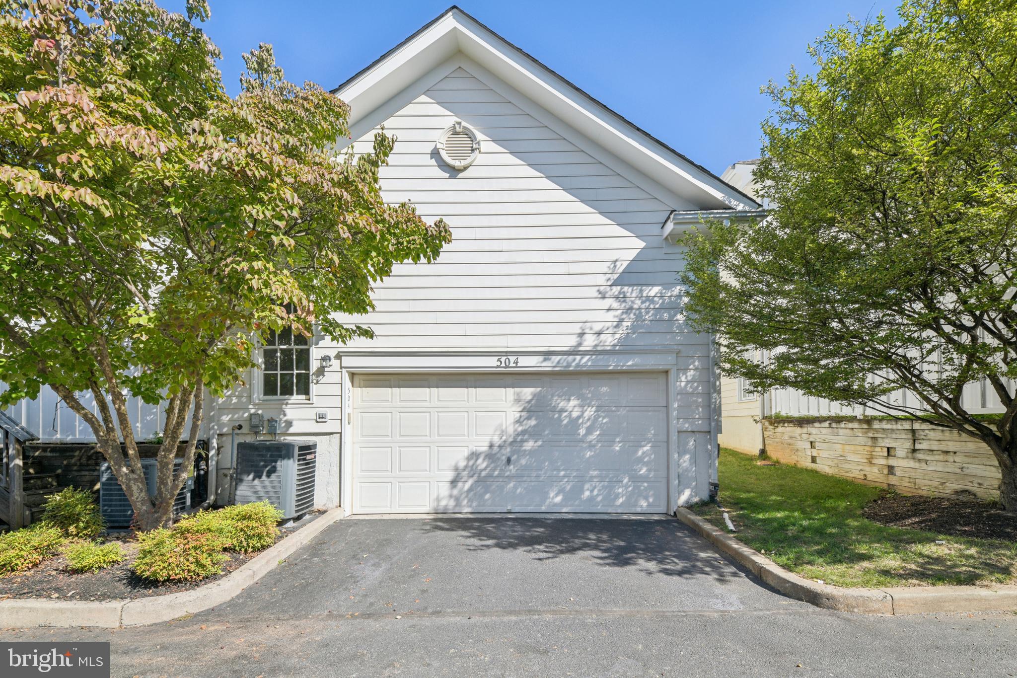 FALLSGROVE - Residential