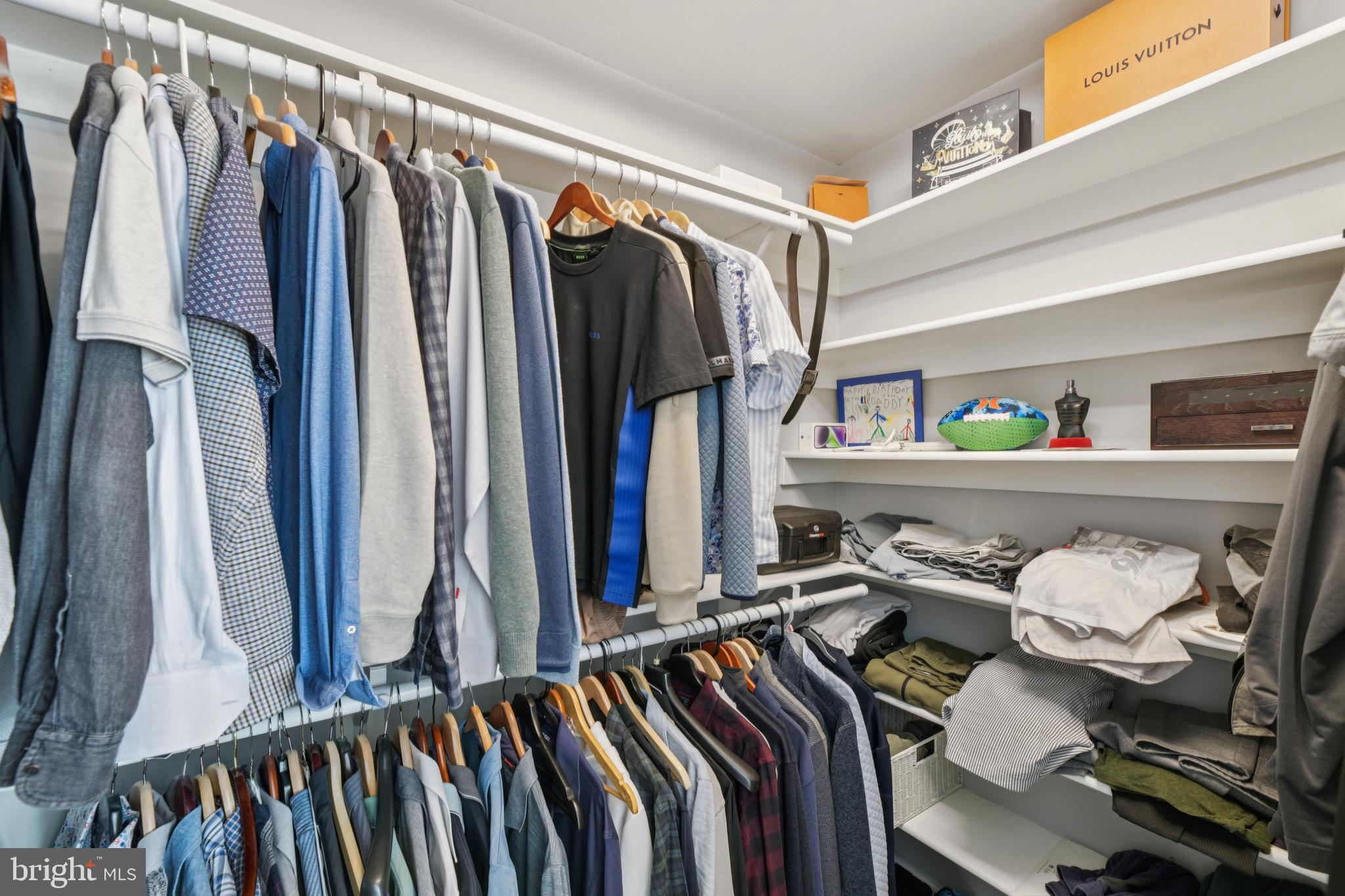 FALLSGROVE - Residential