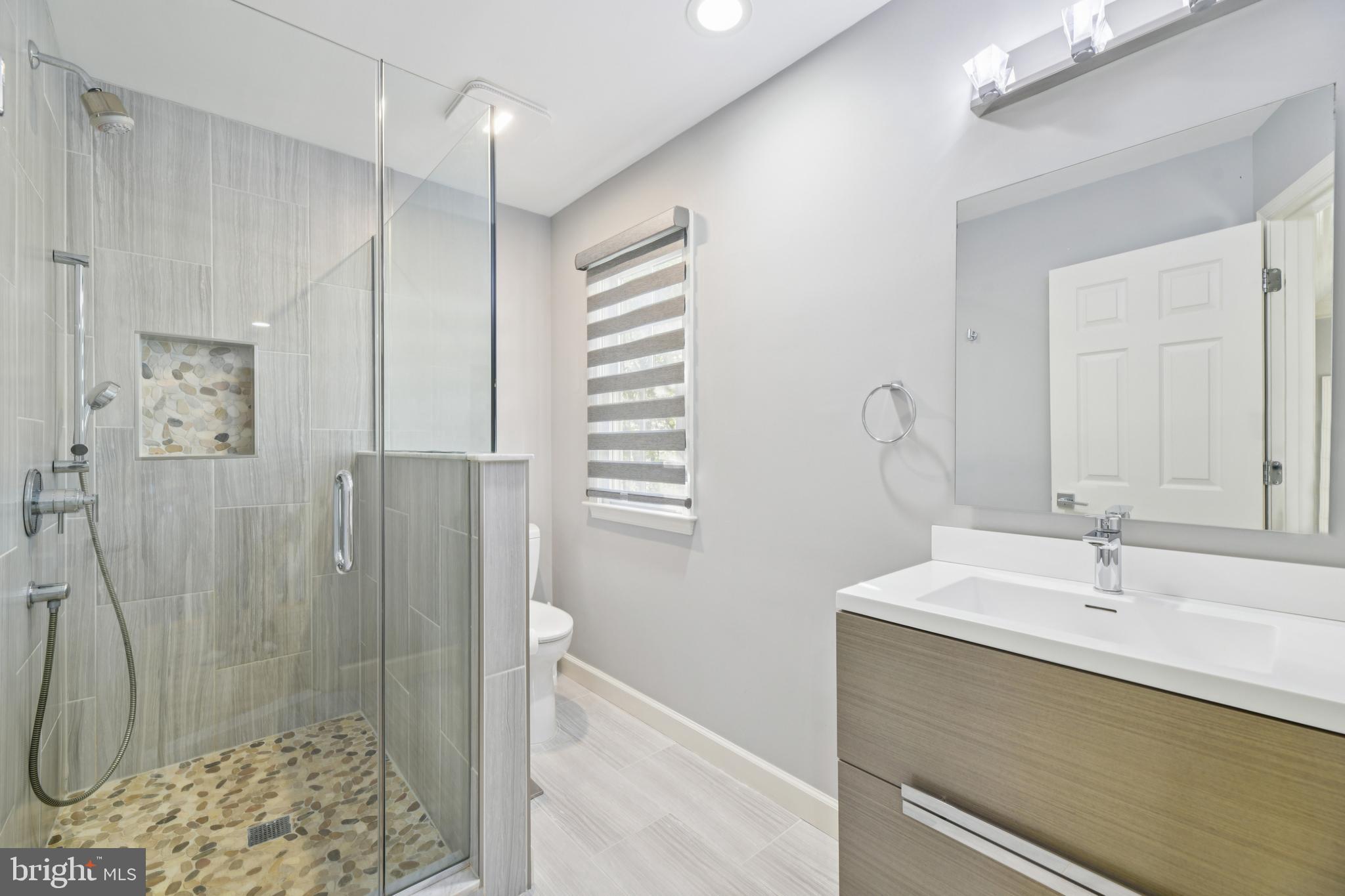 FALLSGROVE - Residential