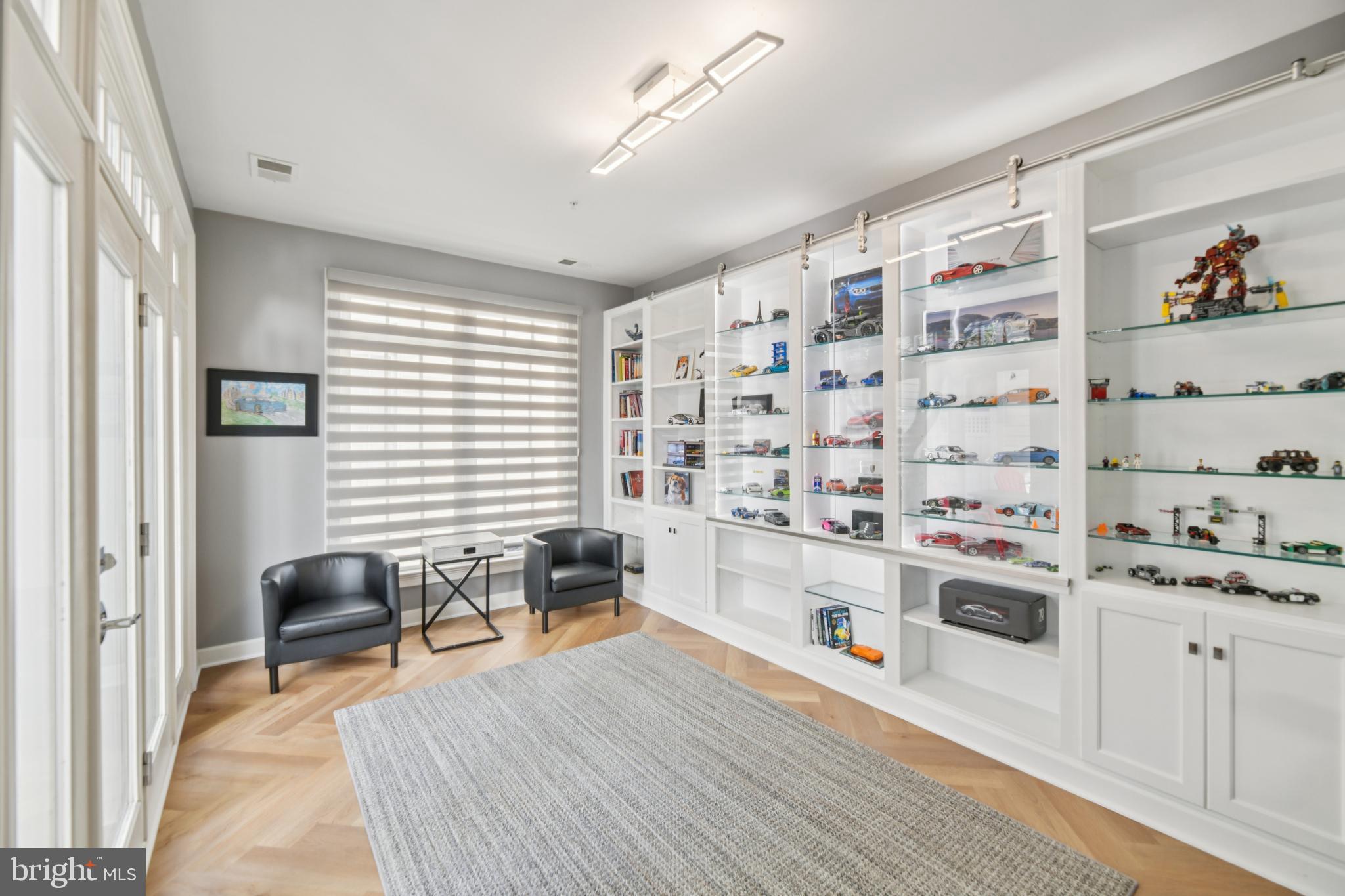 FALLSGROVE - Residential