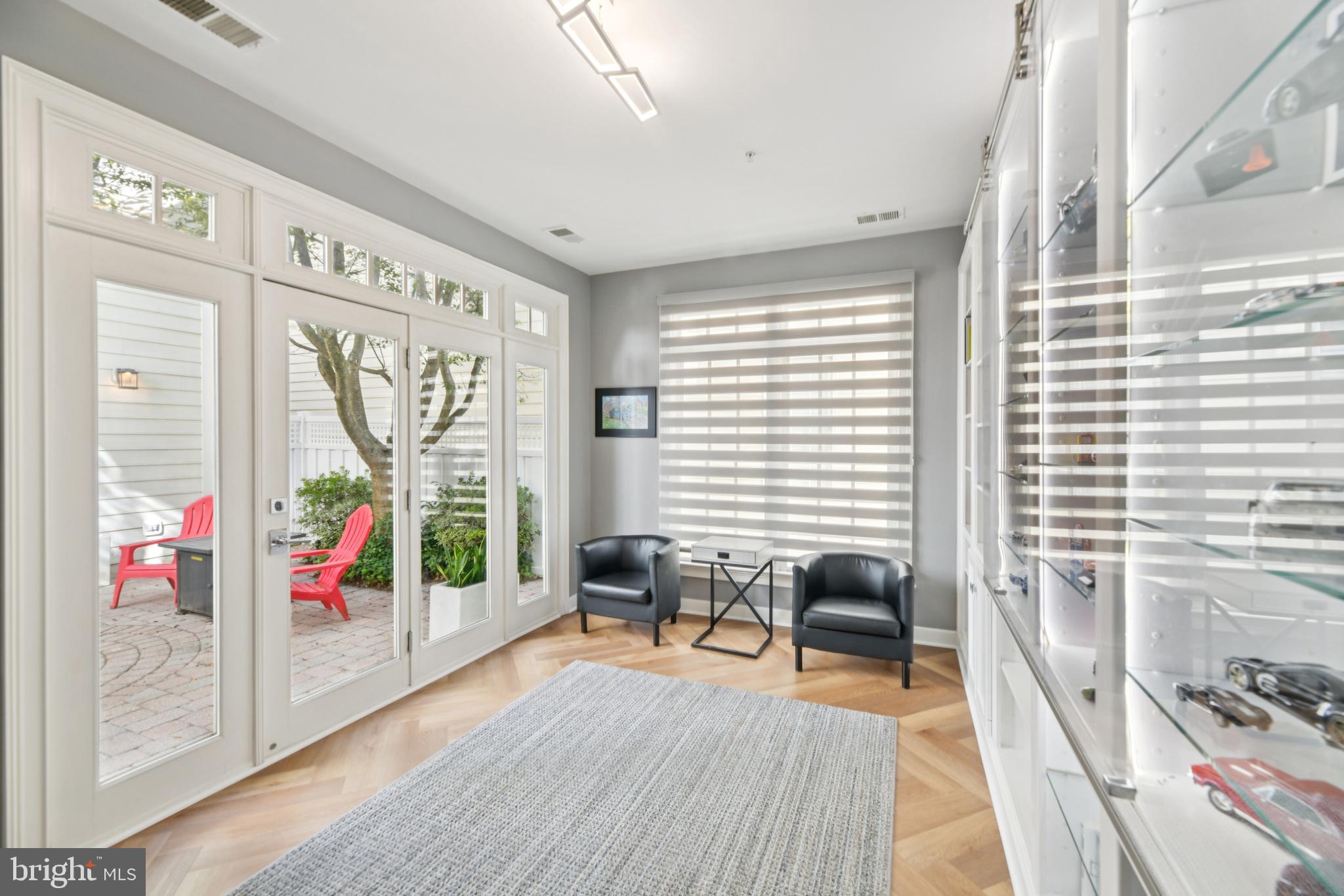 FALLSGROVE - Residential