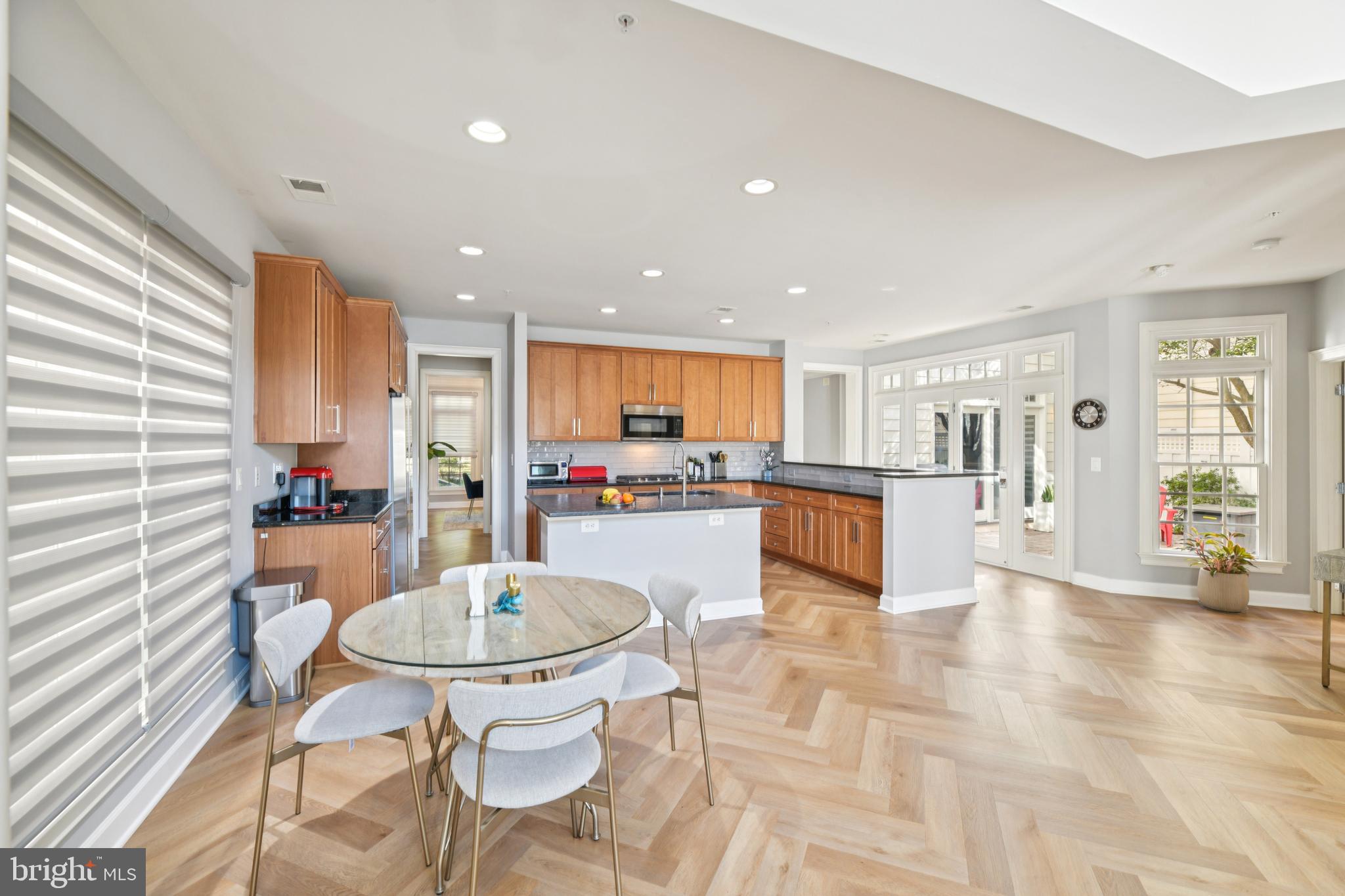 FALLSGROVE - Residential