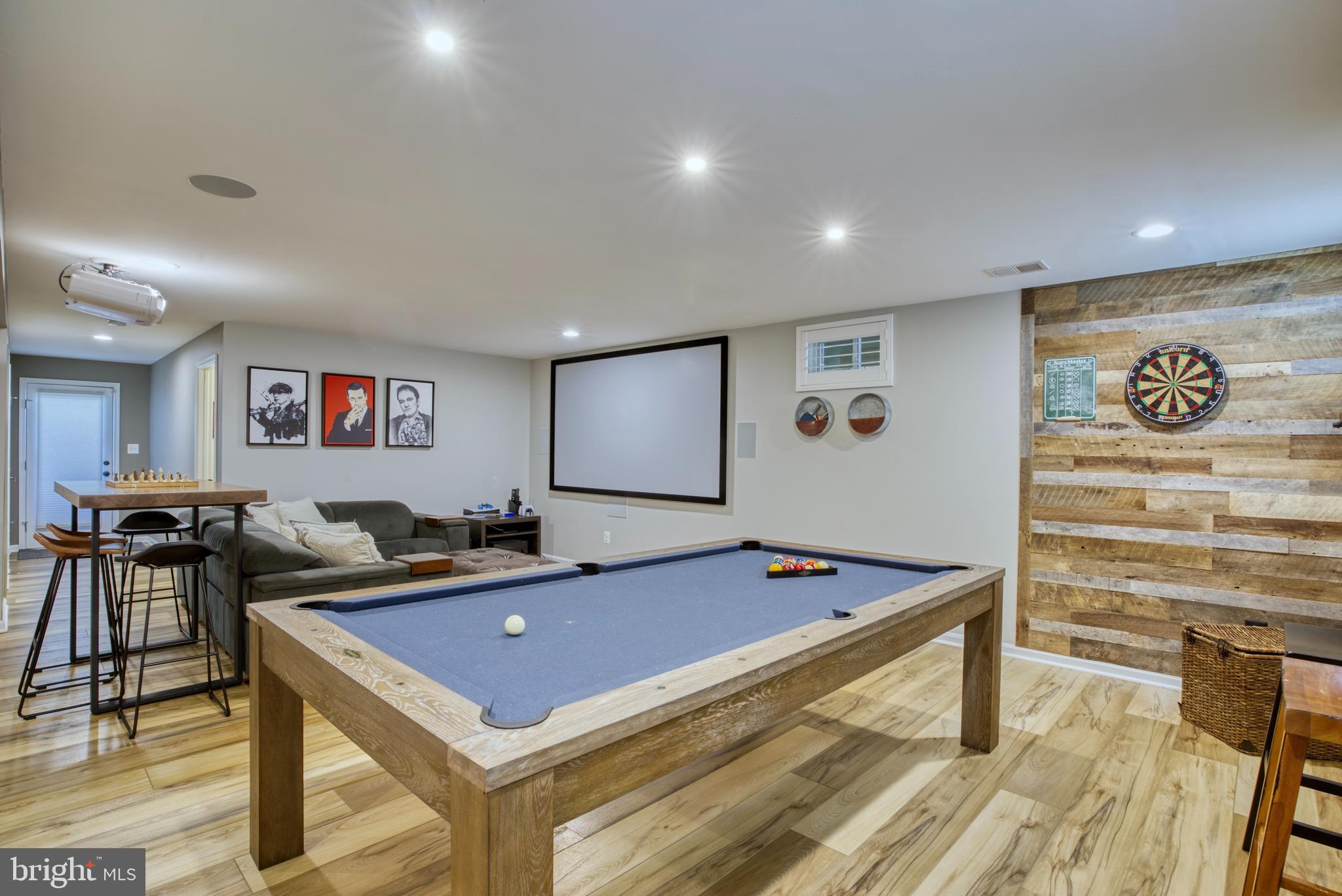 BRAMBLETON - Residential