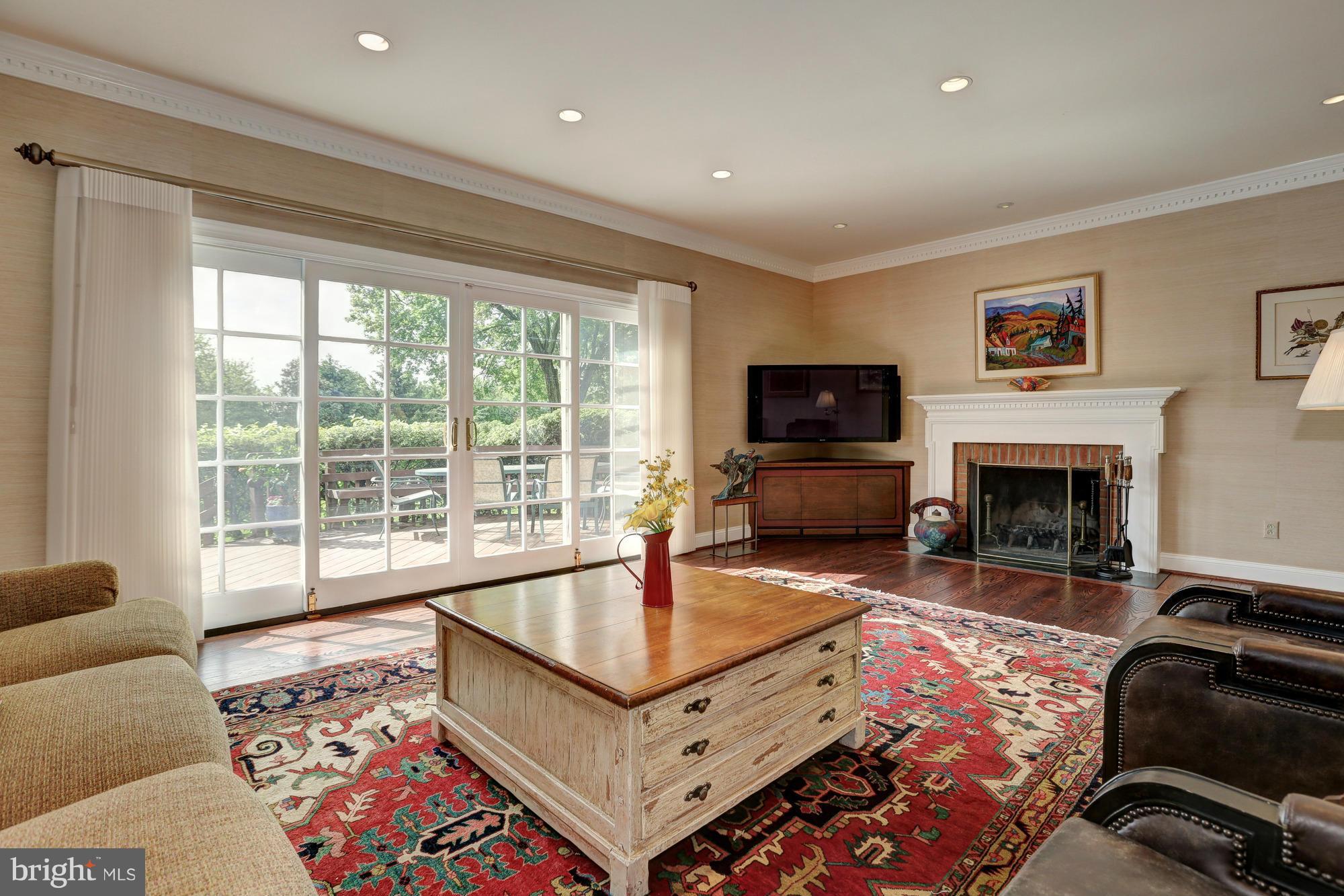 MCAULEY PARK - Residential