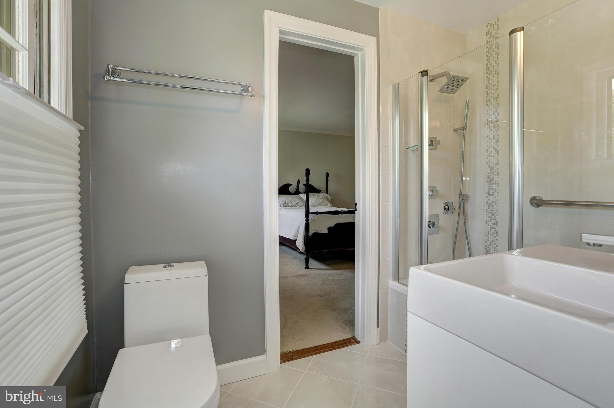 MCAULEY PARK - Residential