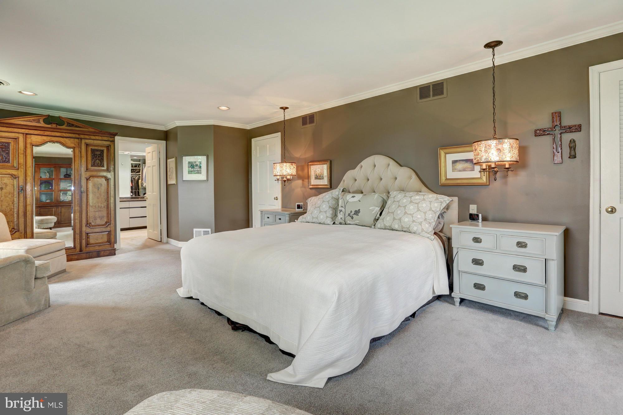 MCAULEY PARK - Residential