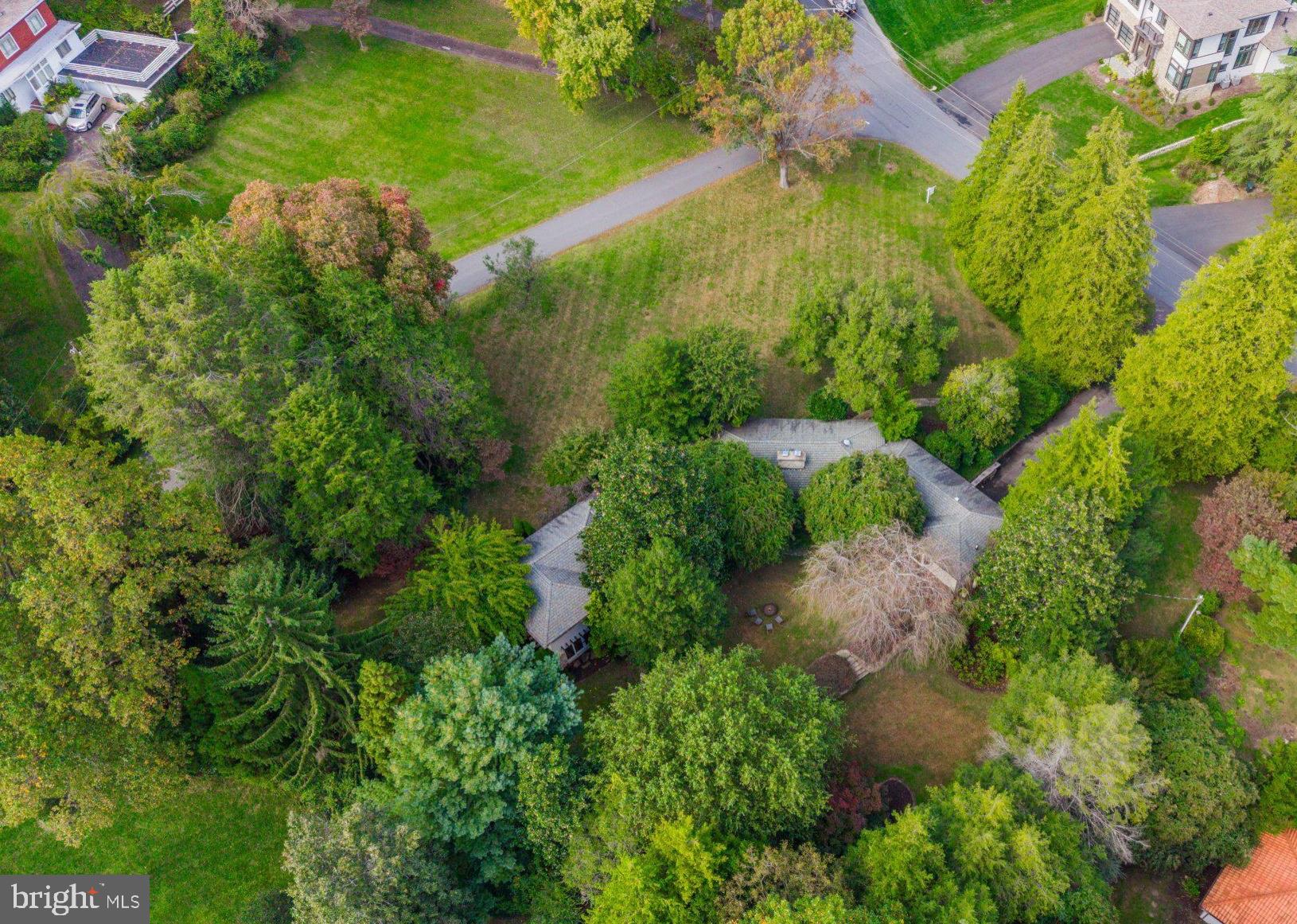 3439 MALBROOK DRIVE