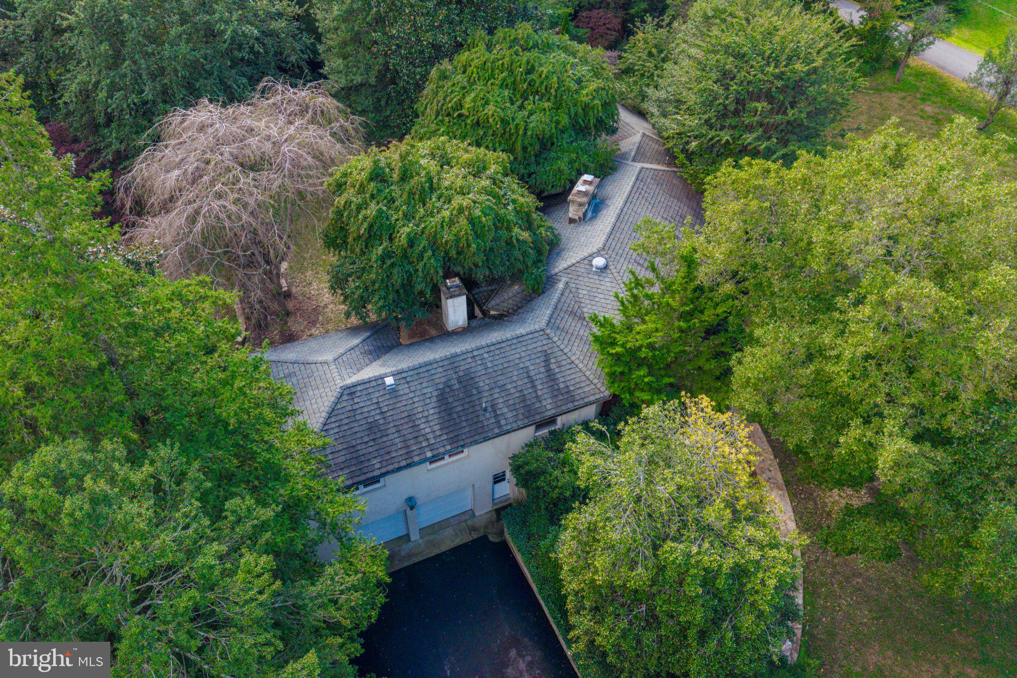 3439 MALBROOK DRIVE