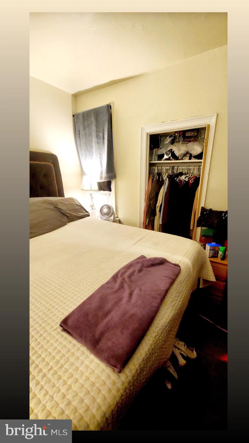 WEST PHILADELPHIA - Residential Income