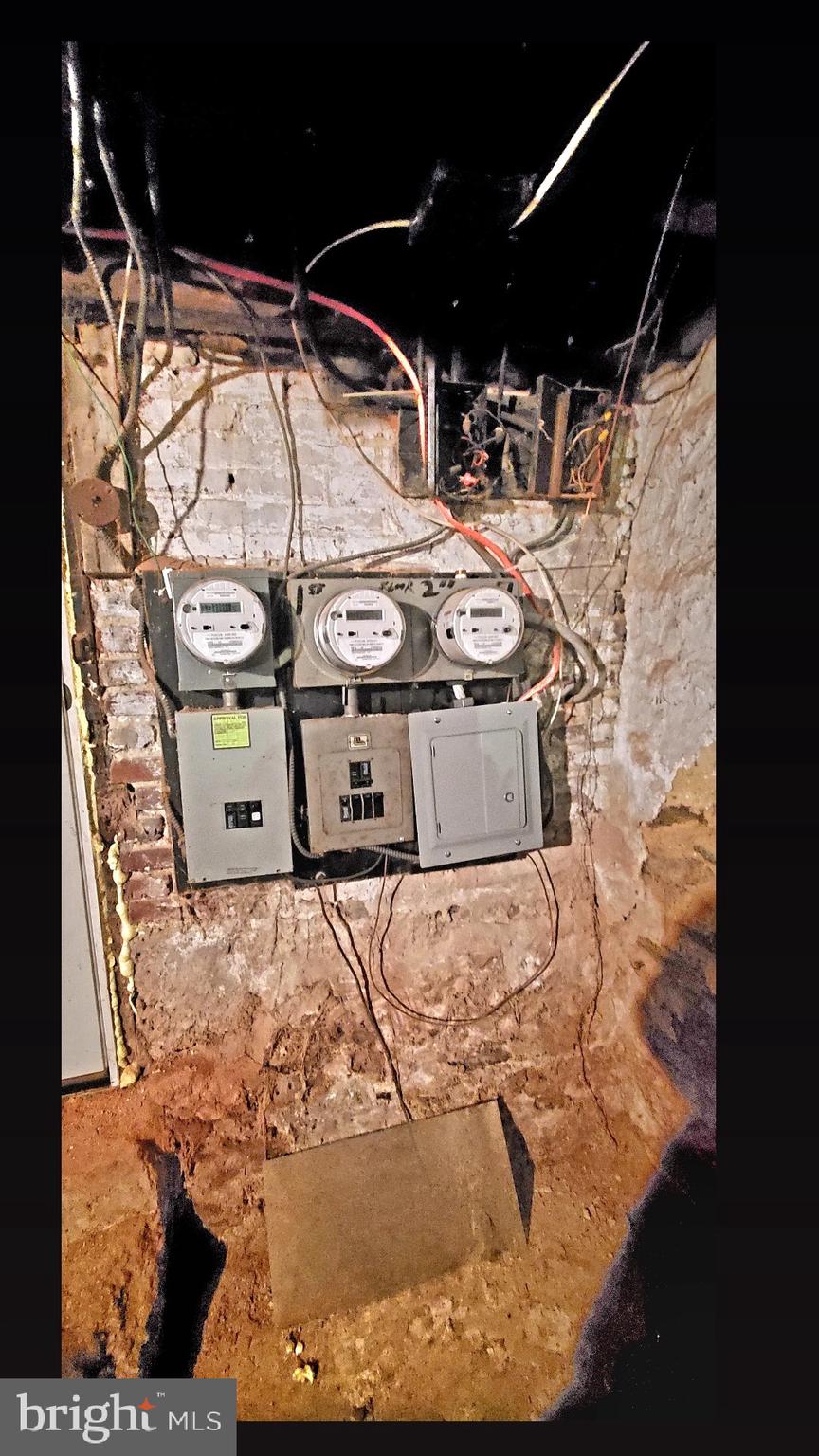 WEST PHILADELPHIA - Residential Income