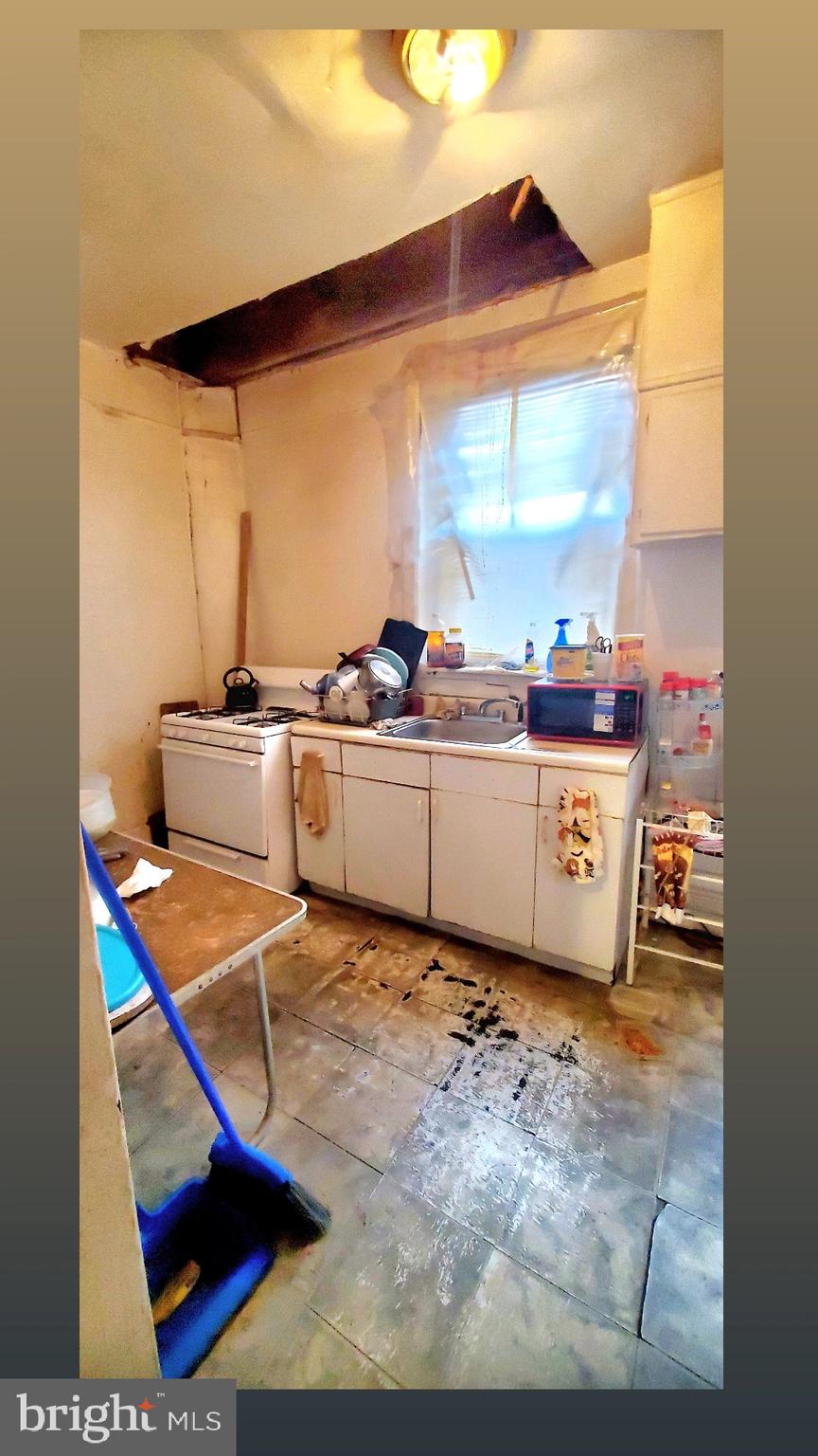 WEST PHILADELPHIA - Residential Income