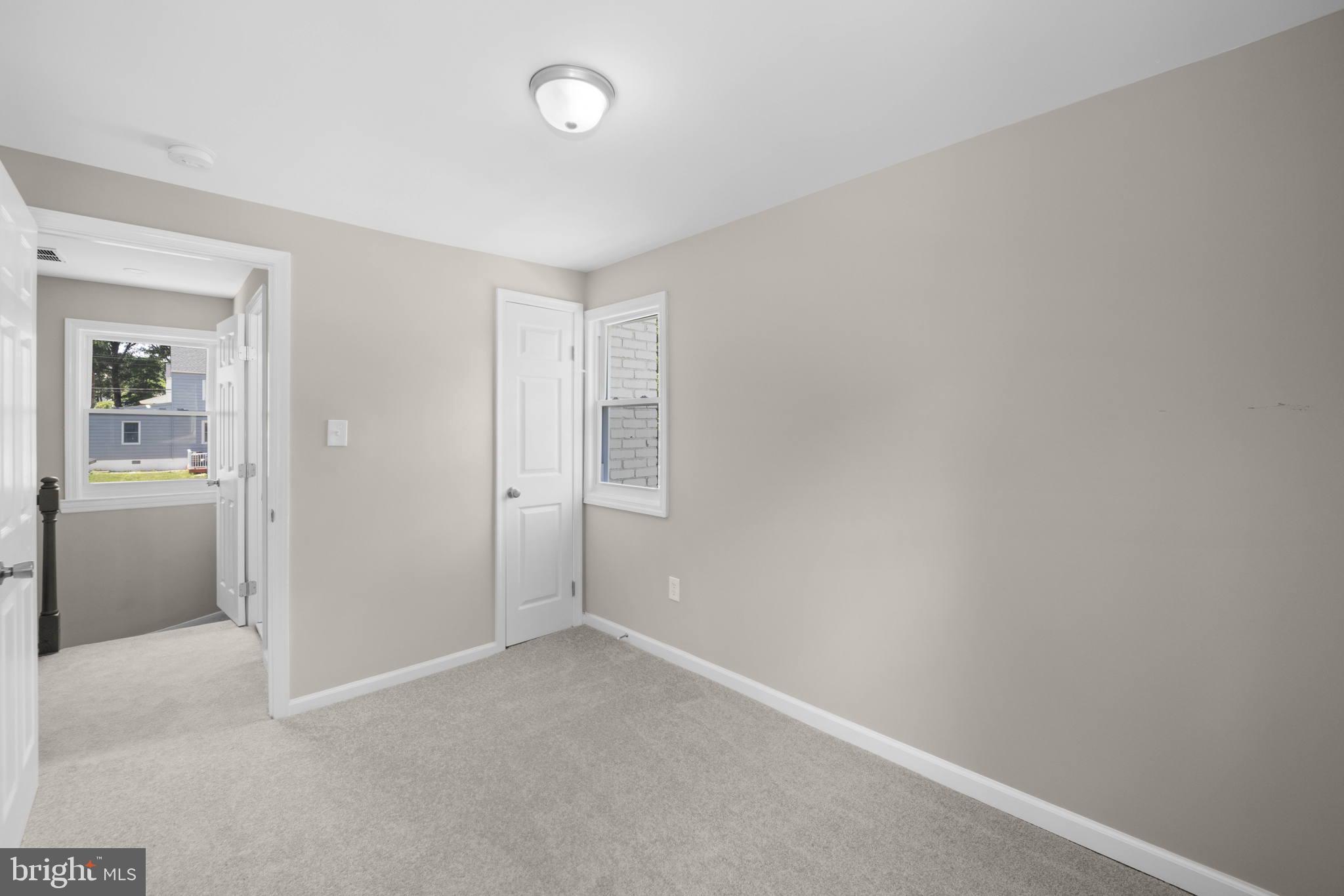 LANDOVER HILLS - Residential