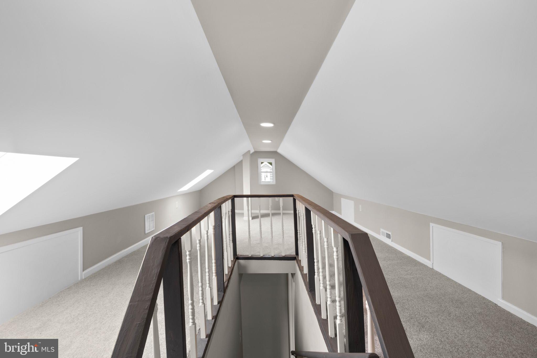 LANDOVER HILLS - Residential