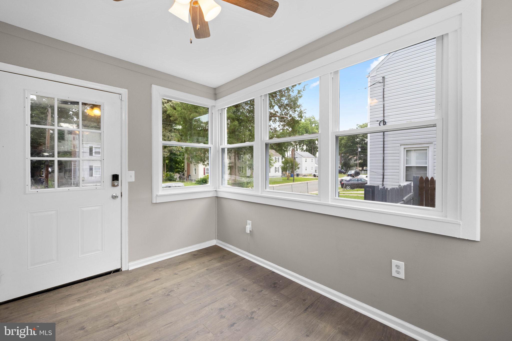 LANDOVER HILLS - Residential