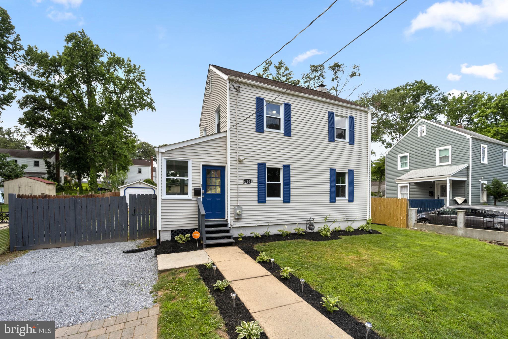 LANDOVER HILLS - Residential