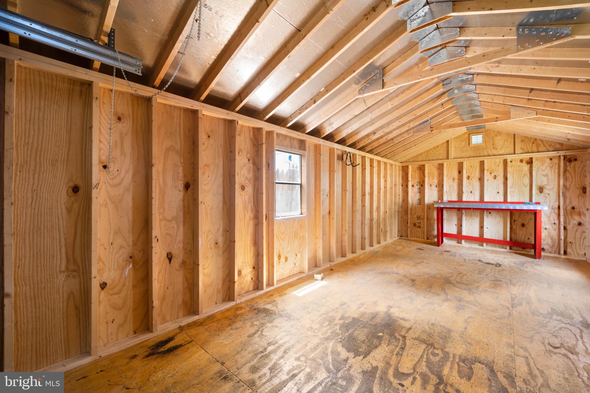 LANDOVER HILLS - Residential