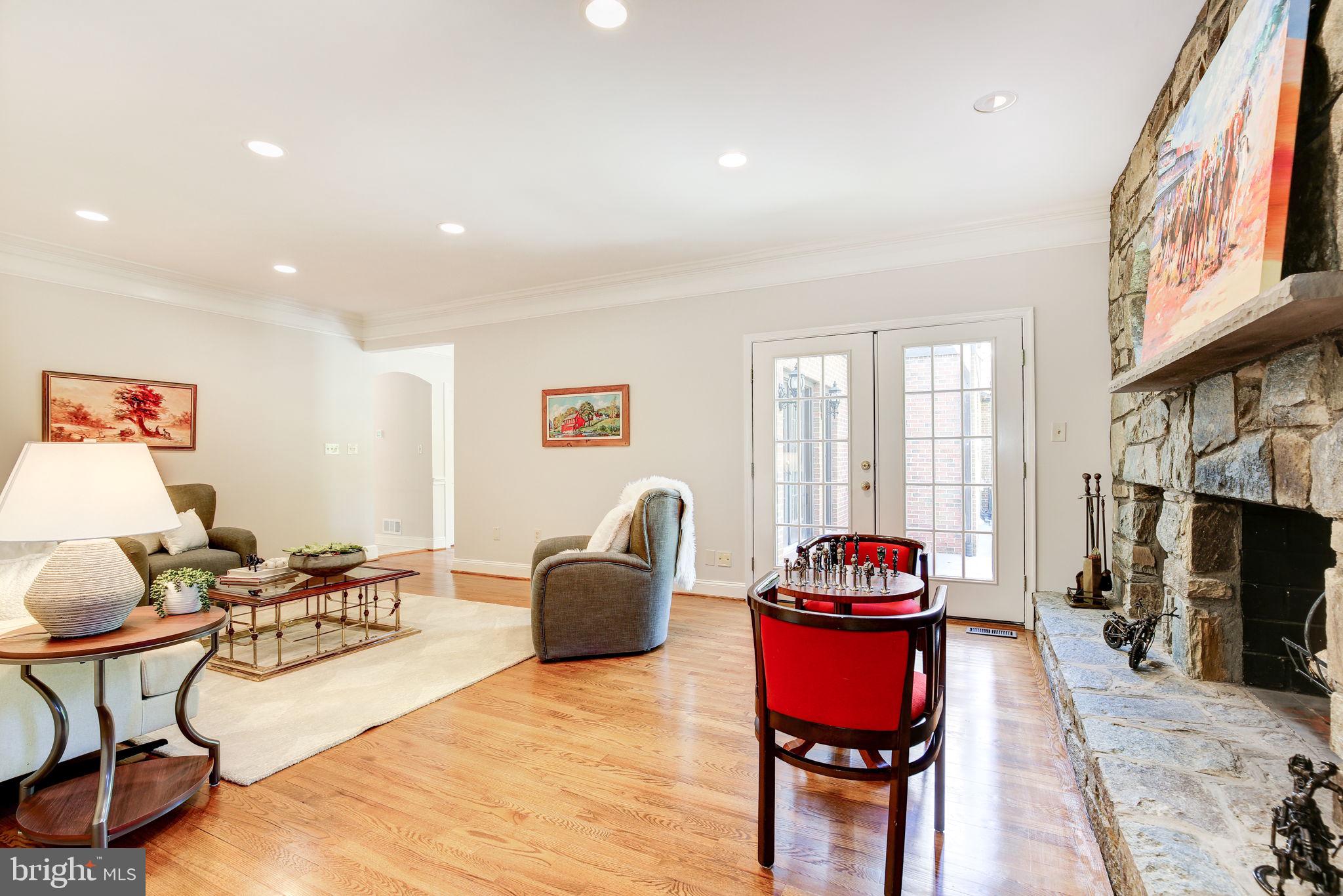 TRAVILAH MEADOWS - Residential