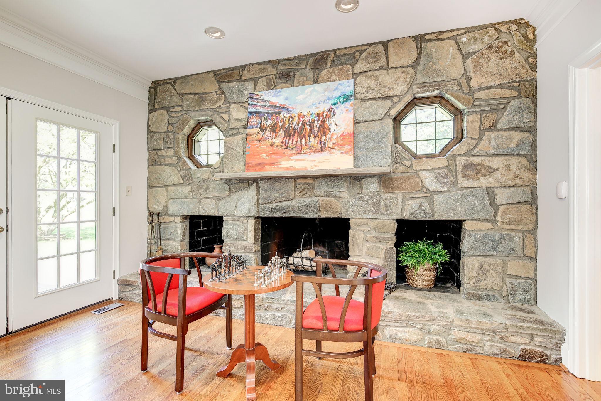 TRAVILAH MEADOWS - Residential