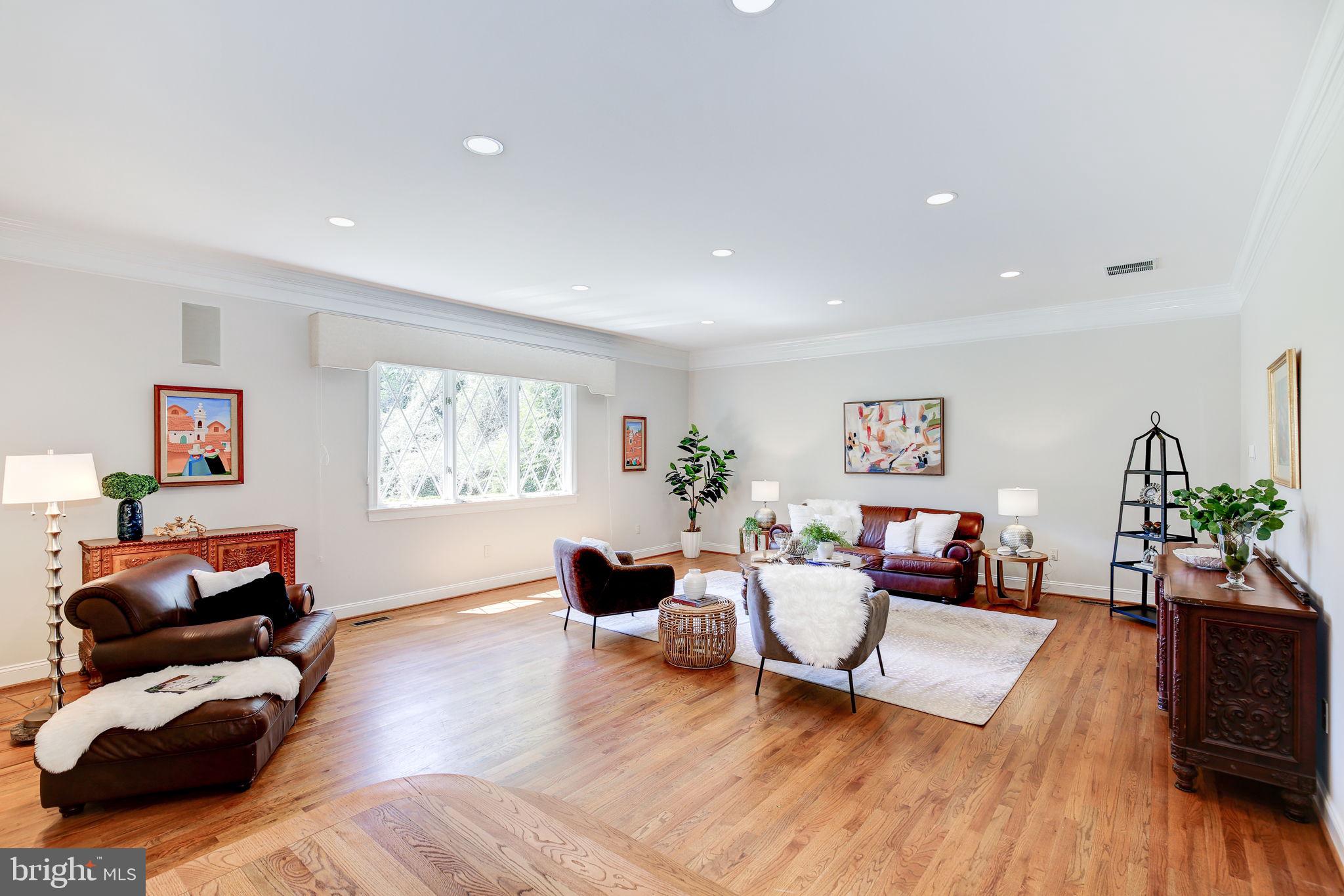 TRAVILAH MEADOWS - Residential