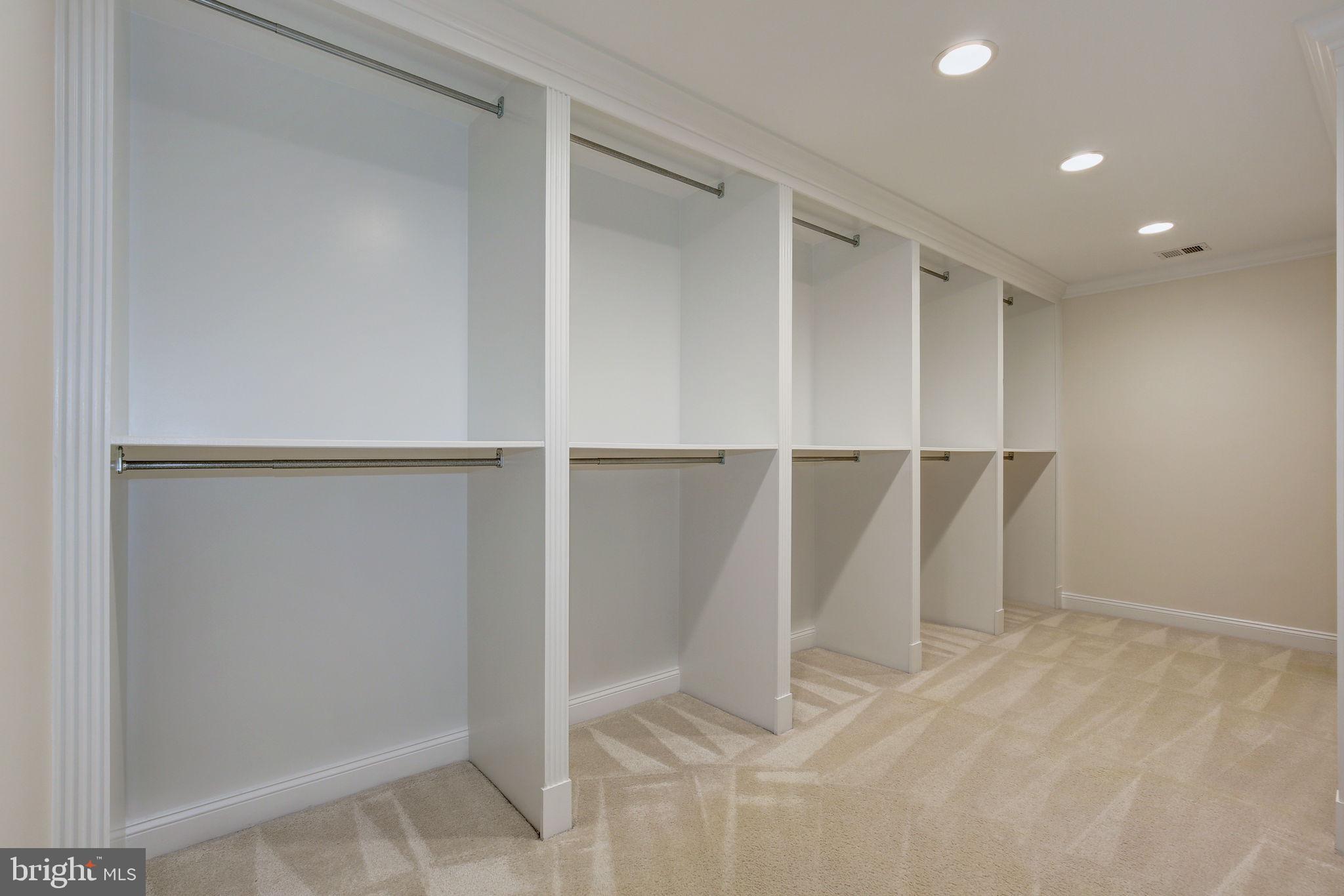 TRAVILAH MEADOWS - Residential