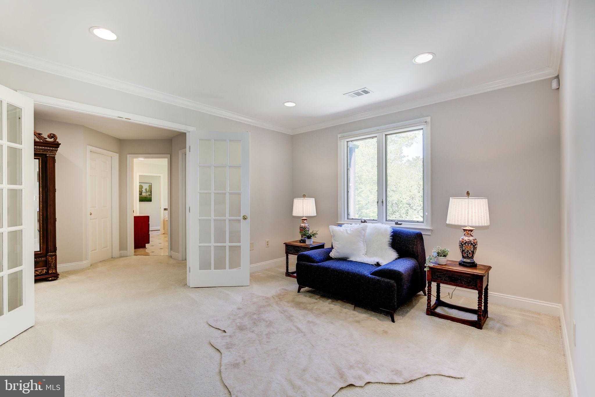 TRAVILAH MEADOWS - Residential