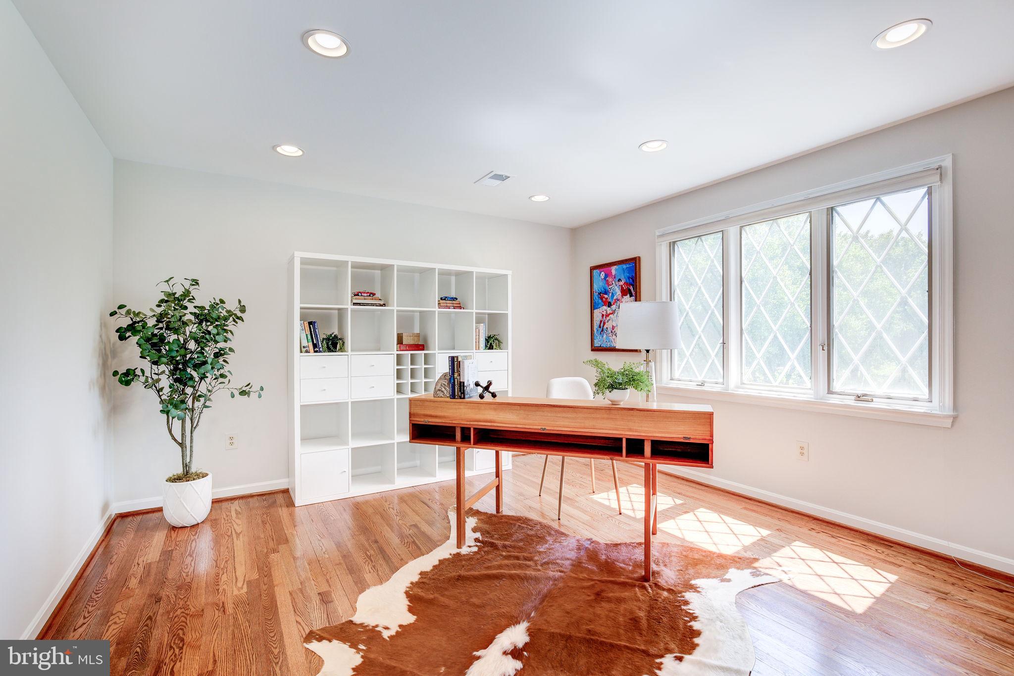 TRAVILAH MEADOWS - Residential