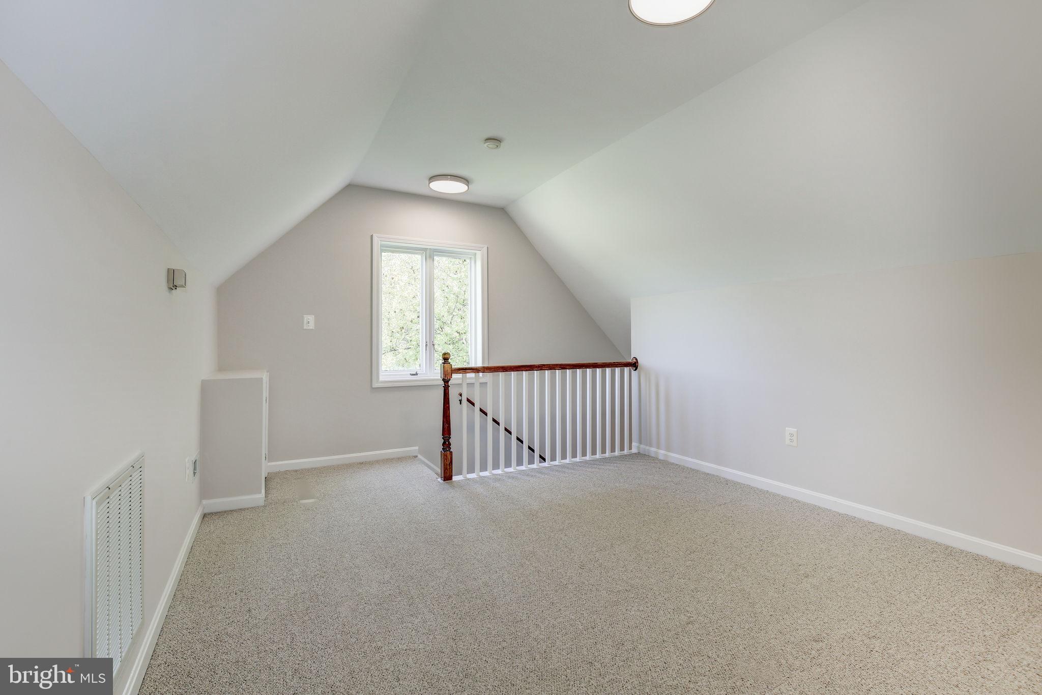 TRAVILAH MEADOWS - Residential