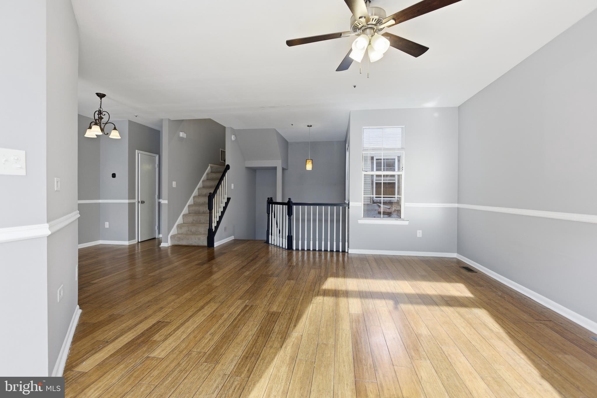 10211 COVE LEDGE COURT