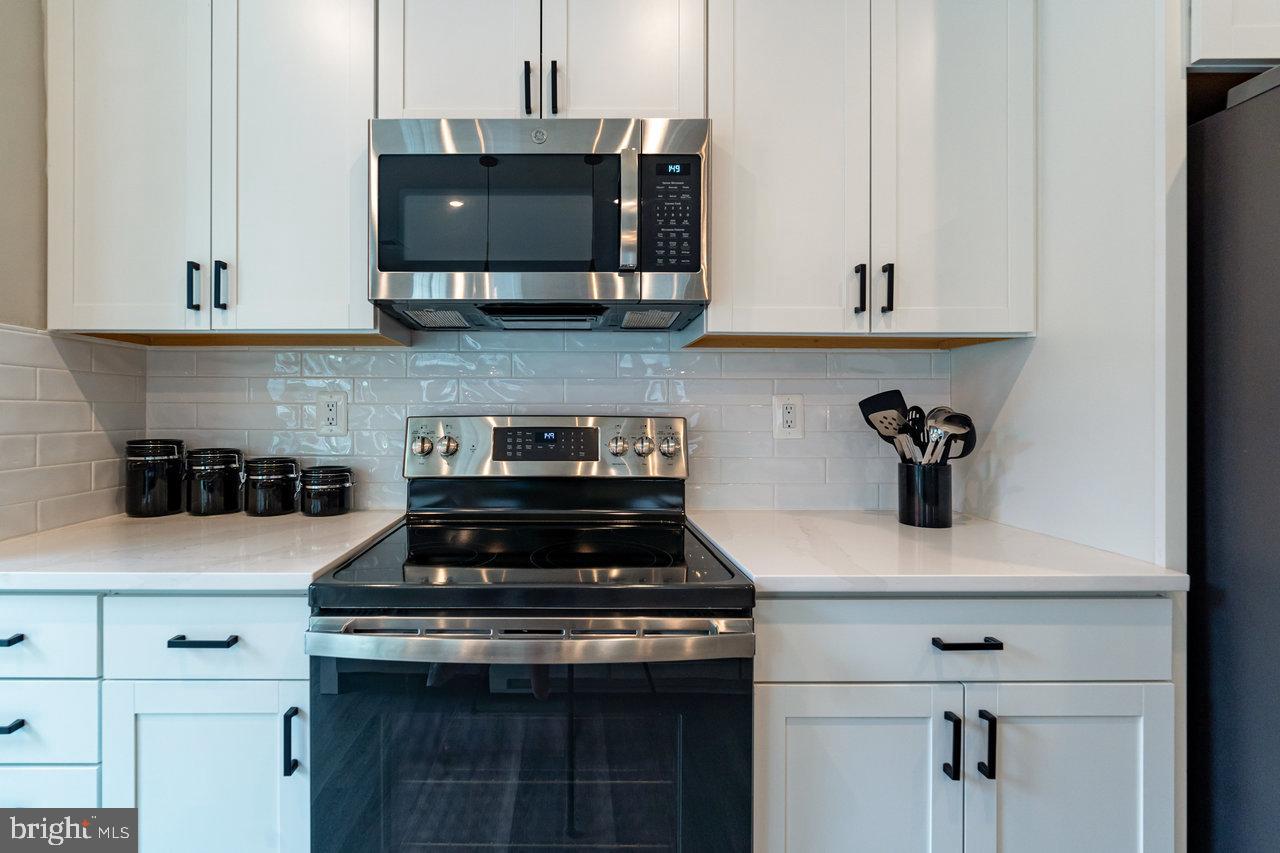 HAGERS CROSSING - Residential