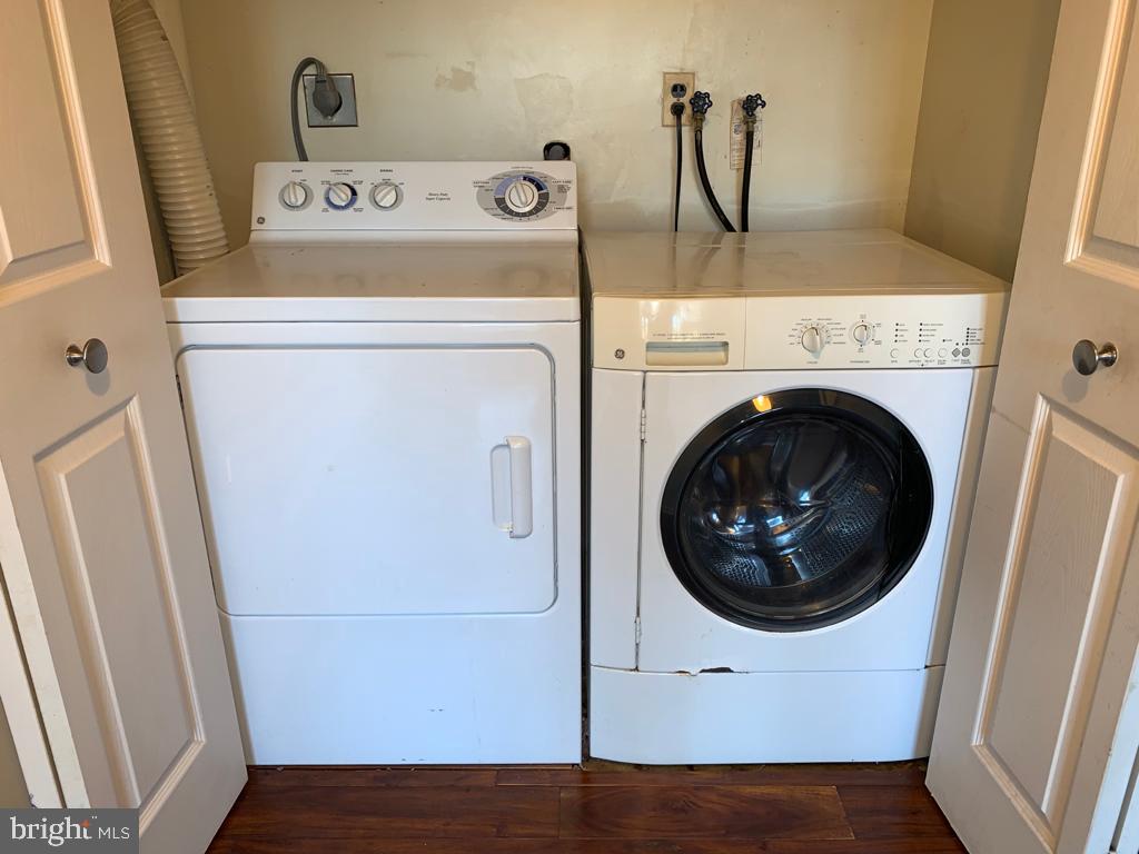 WOODLAND - Residential Lease