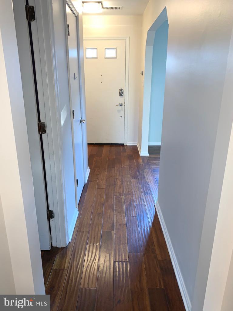 WOODLAND - Residential Lease