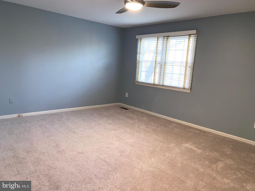 WOODLAND - Residential Lease