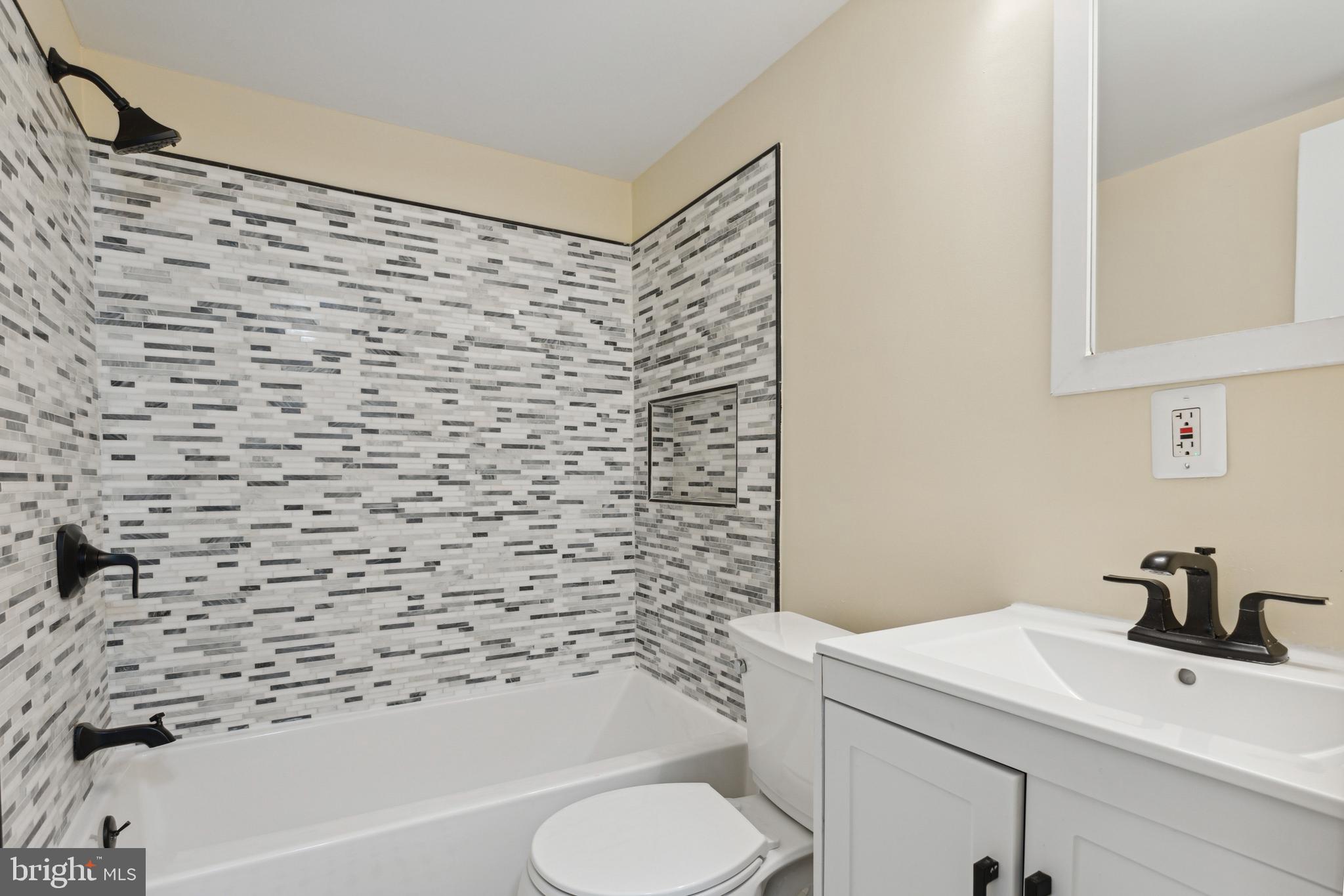 PRESIDENTIAL PARK - Residential