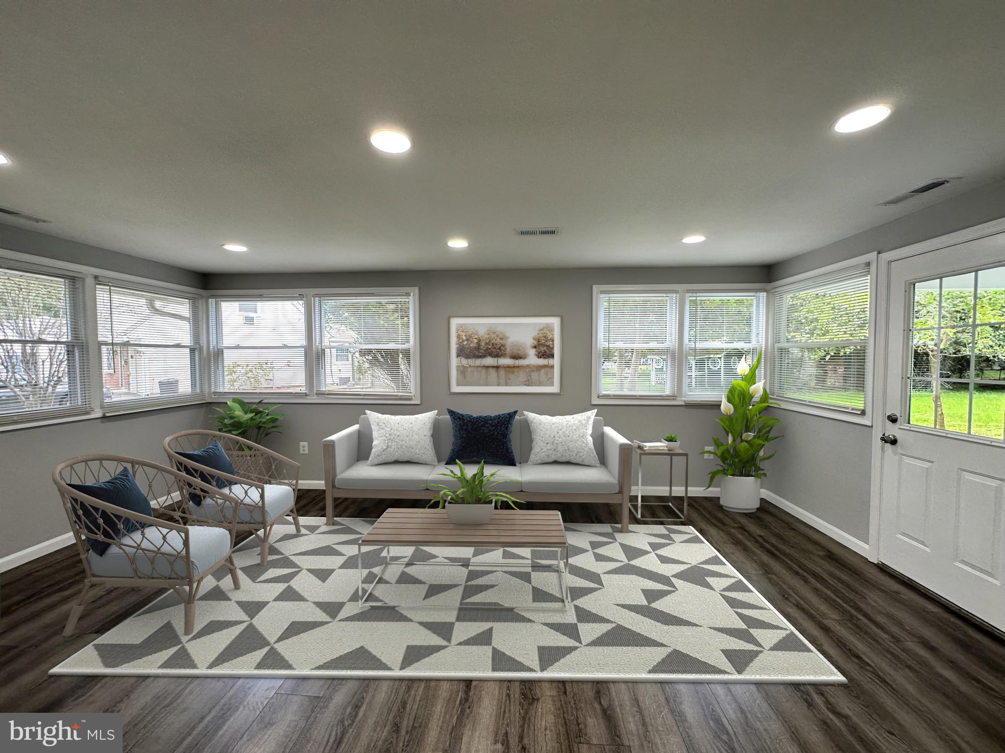 AMBER MEADOWS - Residential