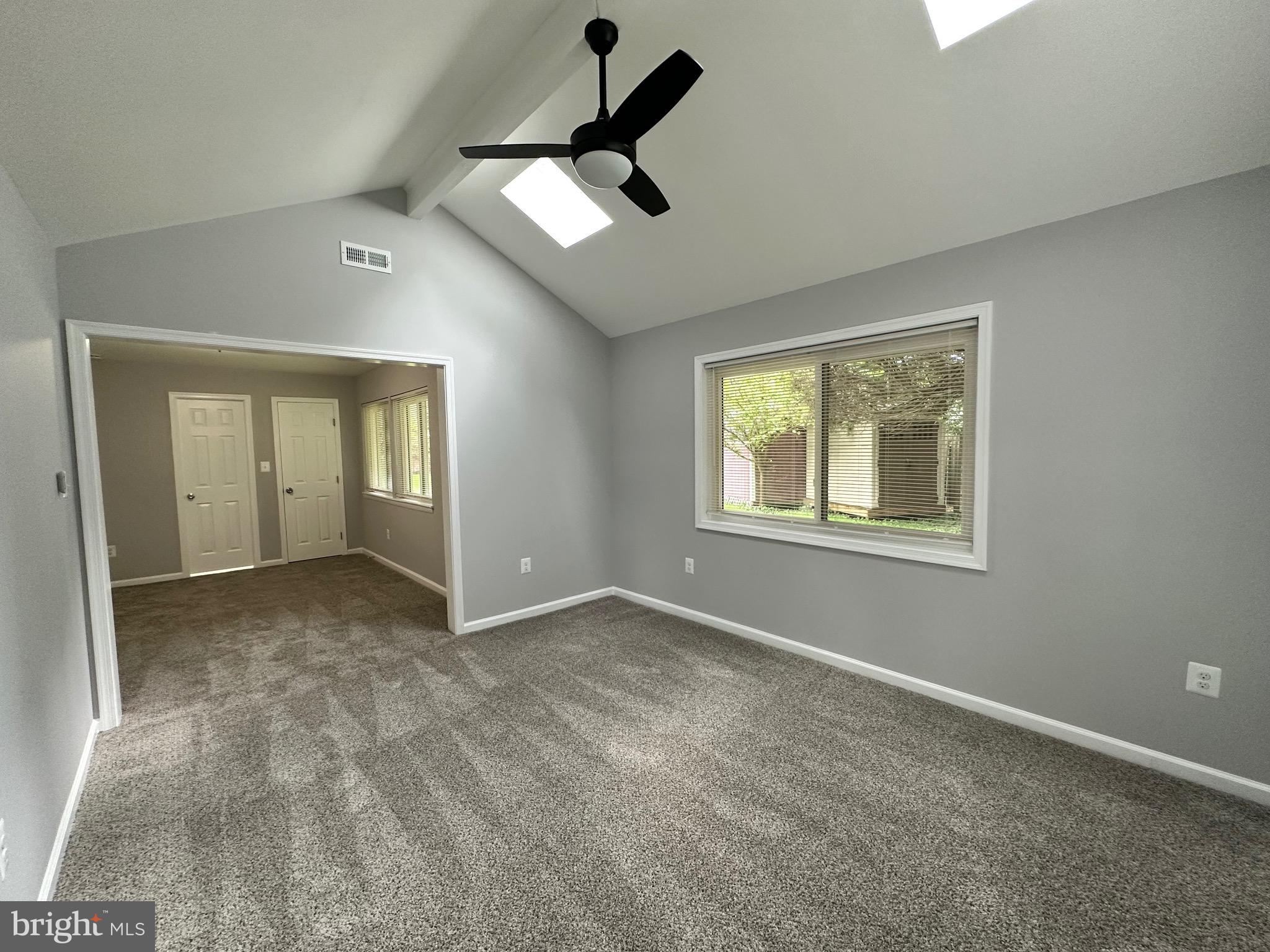 AMBER MEADOWS - Residential