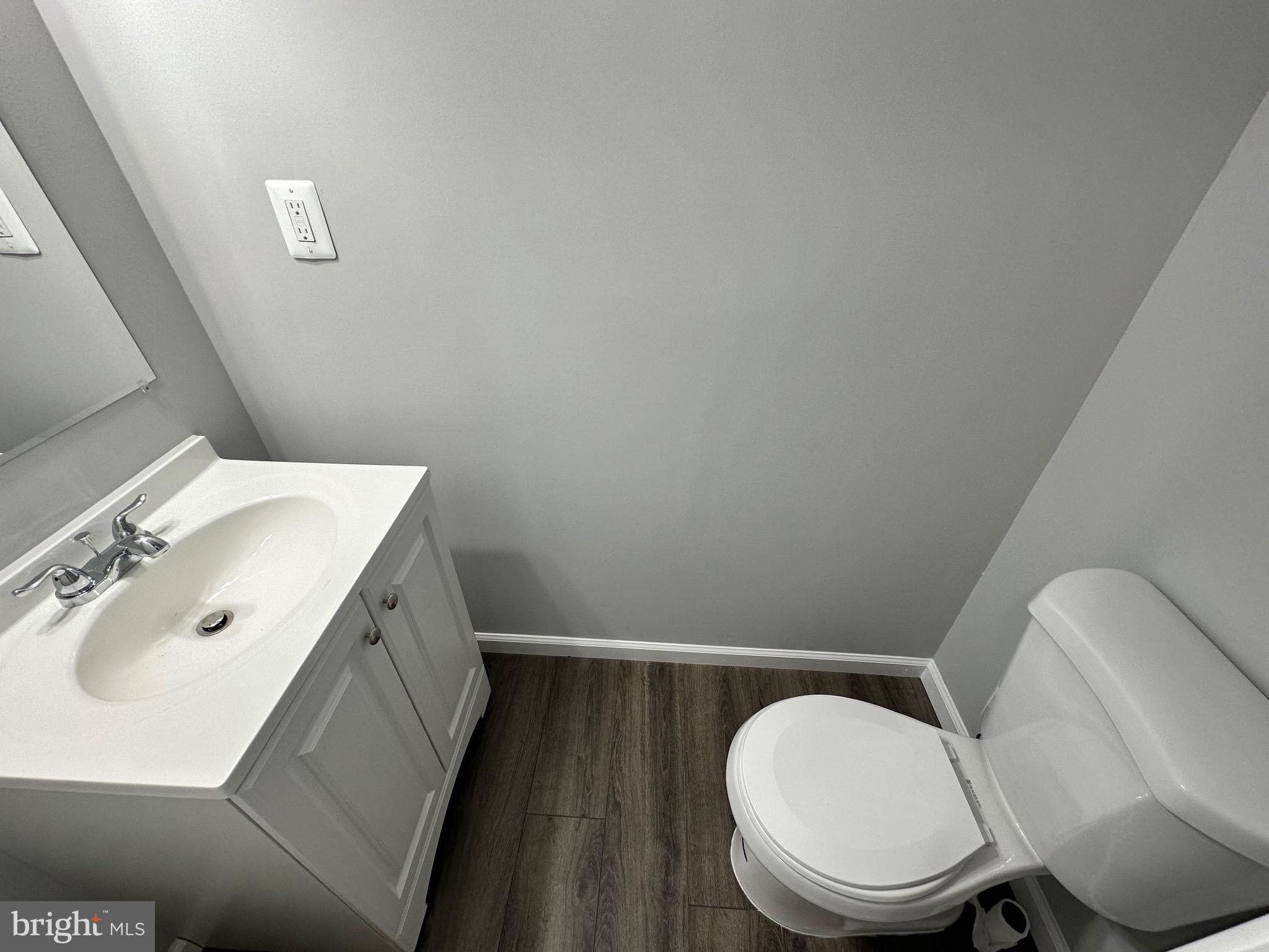 AMBER MEADOWS - Residential