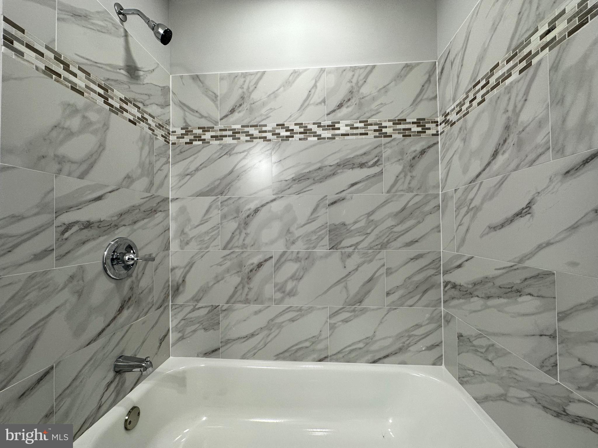 AMBER MEADOWS - Residential