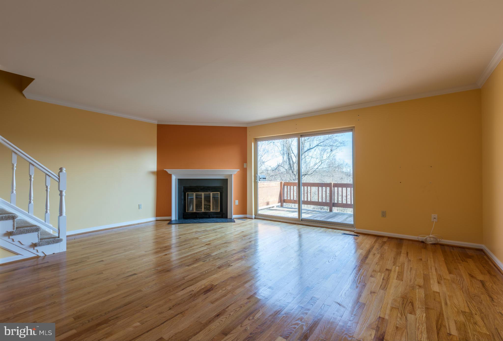 LOVETON FARMS - Residential Lease